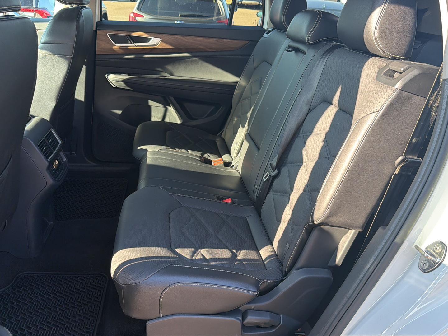 Used 2024 Volkswagen Atlas SUV