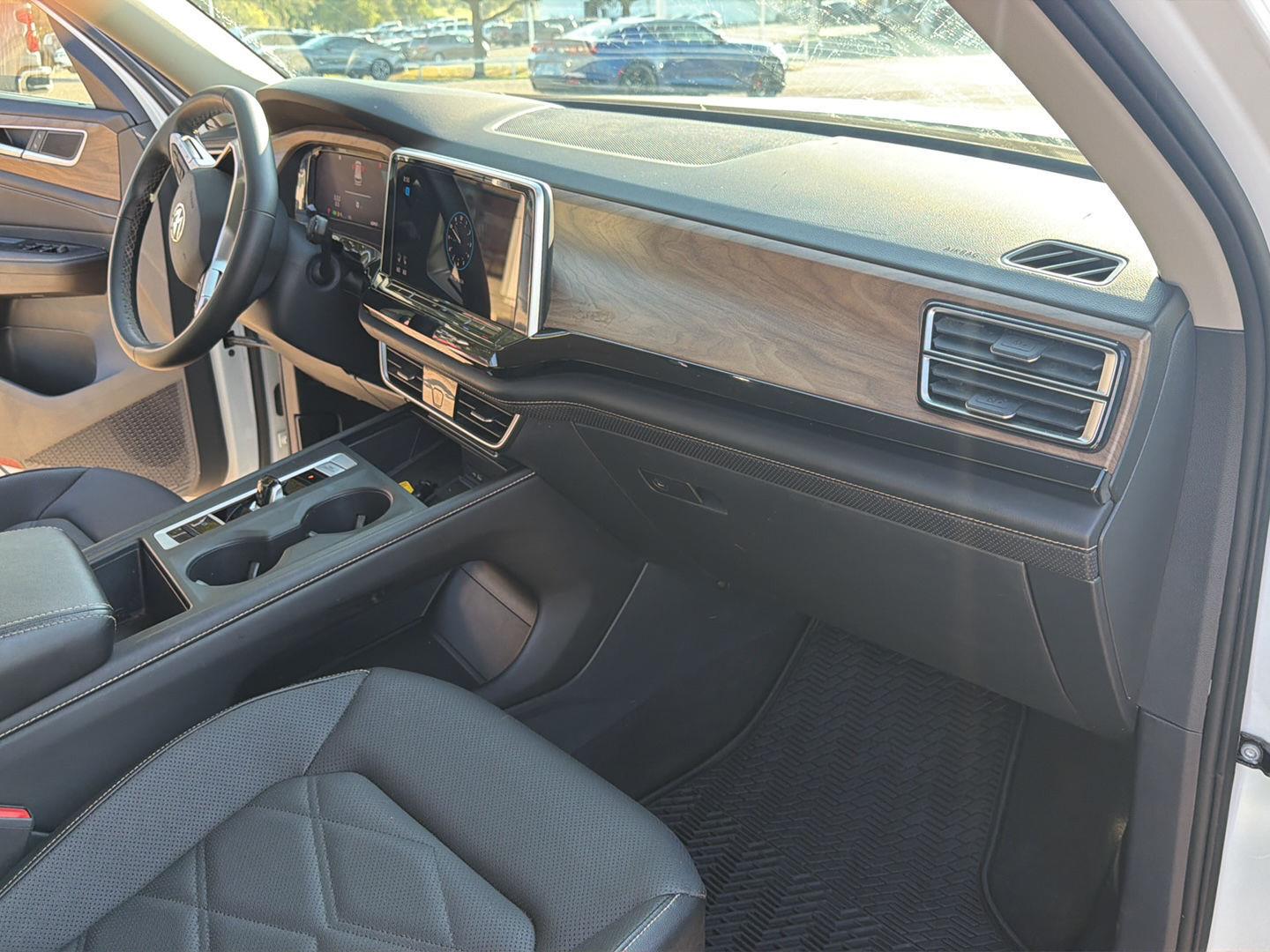 Used 2024 Volkswagen Atlas SUV
