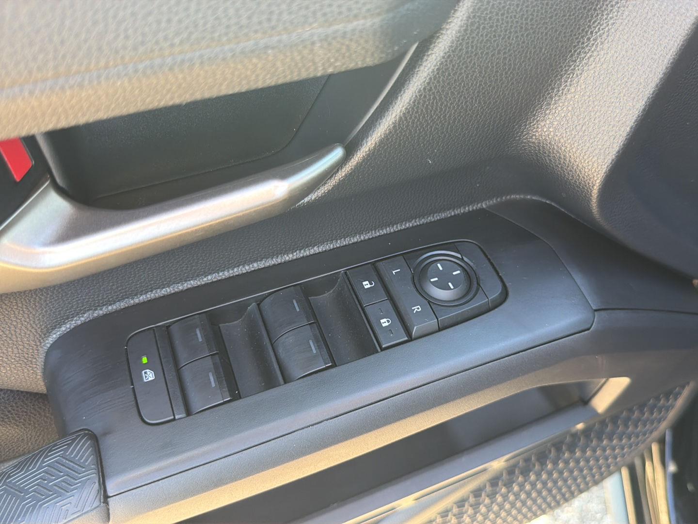 Used 2025 Toyota Tacoma Truck