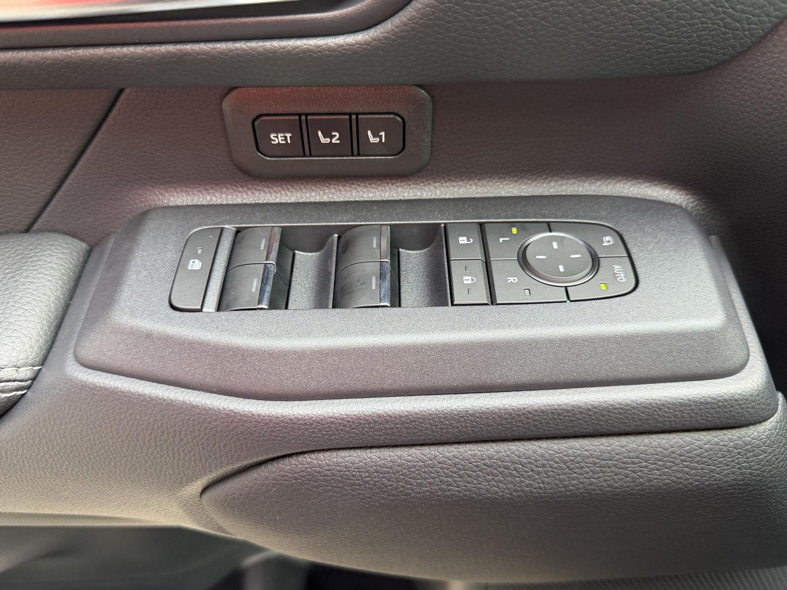 Used 2027 Toyota Land Cruiser SUV