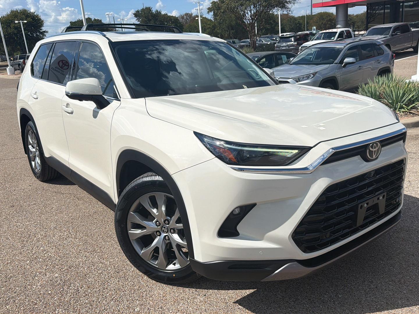 2024 Toyota Grand Highlander Coastal Cream SUV/Crossover Tracción delantera 8 velocidades Automática