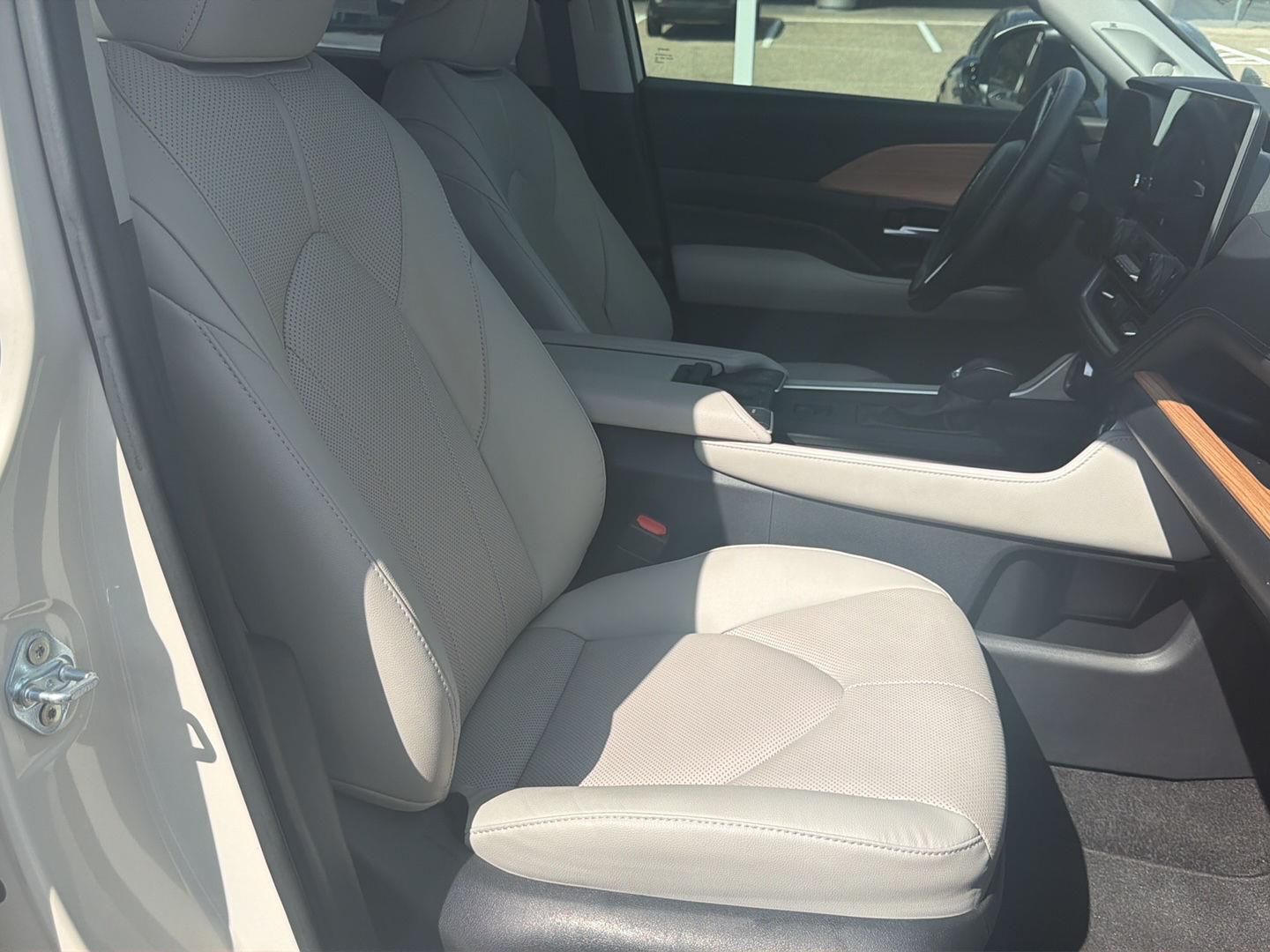 Used 2024 Toyota Grand Highlander SUV