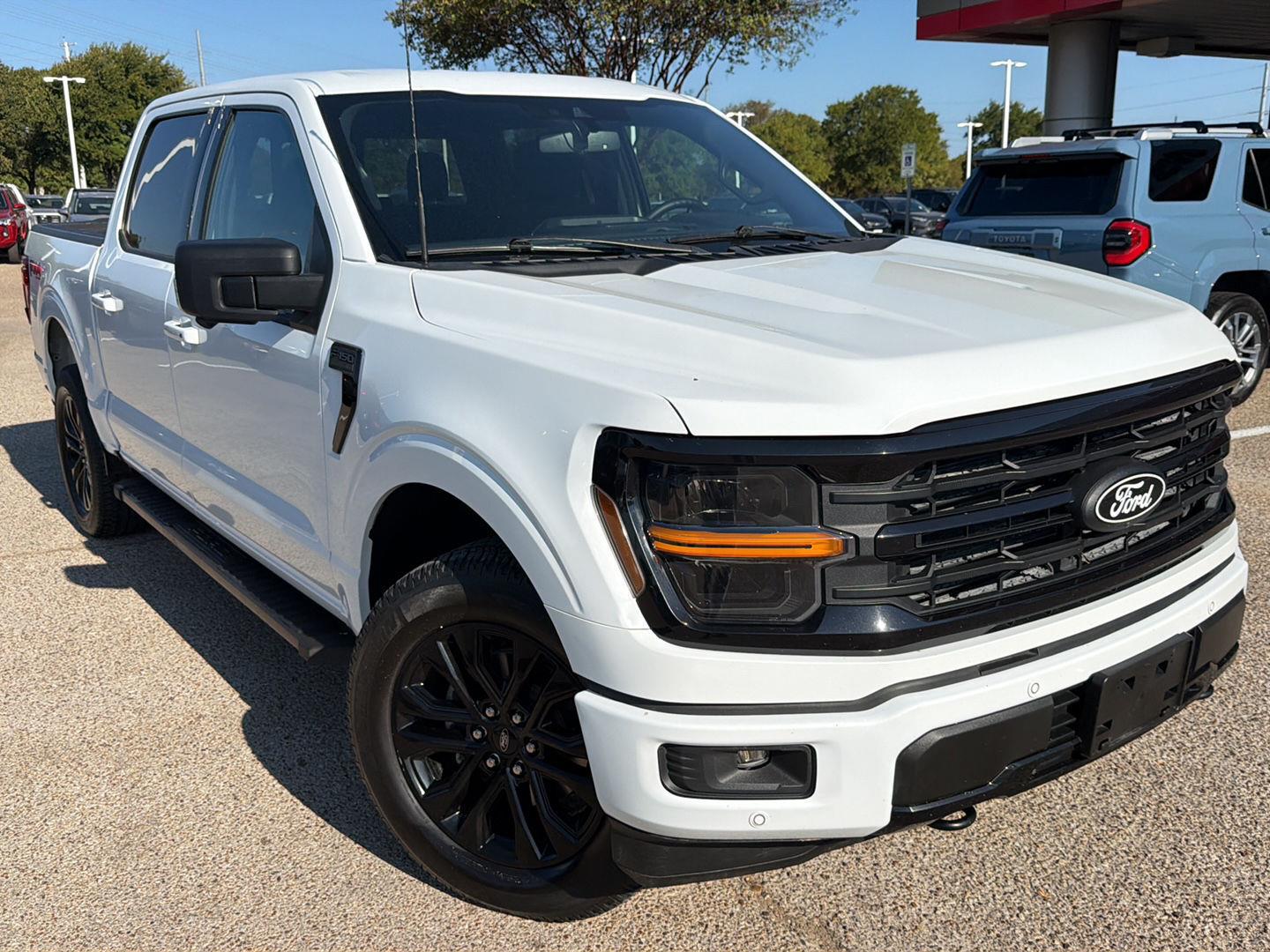 Oxford White 2024 Ford F-150 Pickup Truck Four-Wheel Drive Automatic