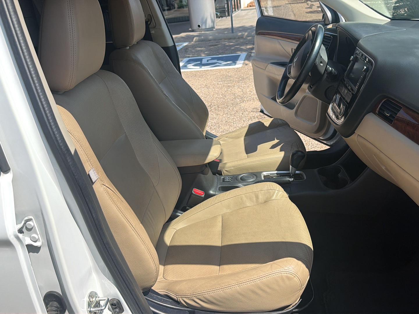 Used 2014 Mitsubishi Outlander SUV