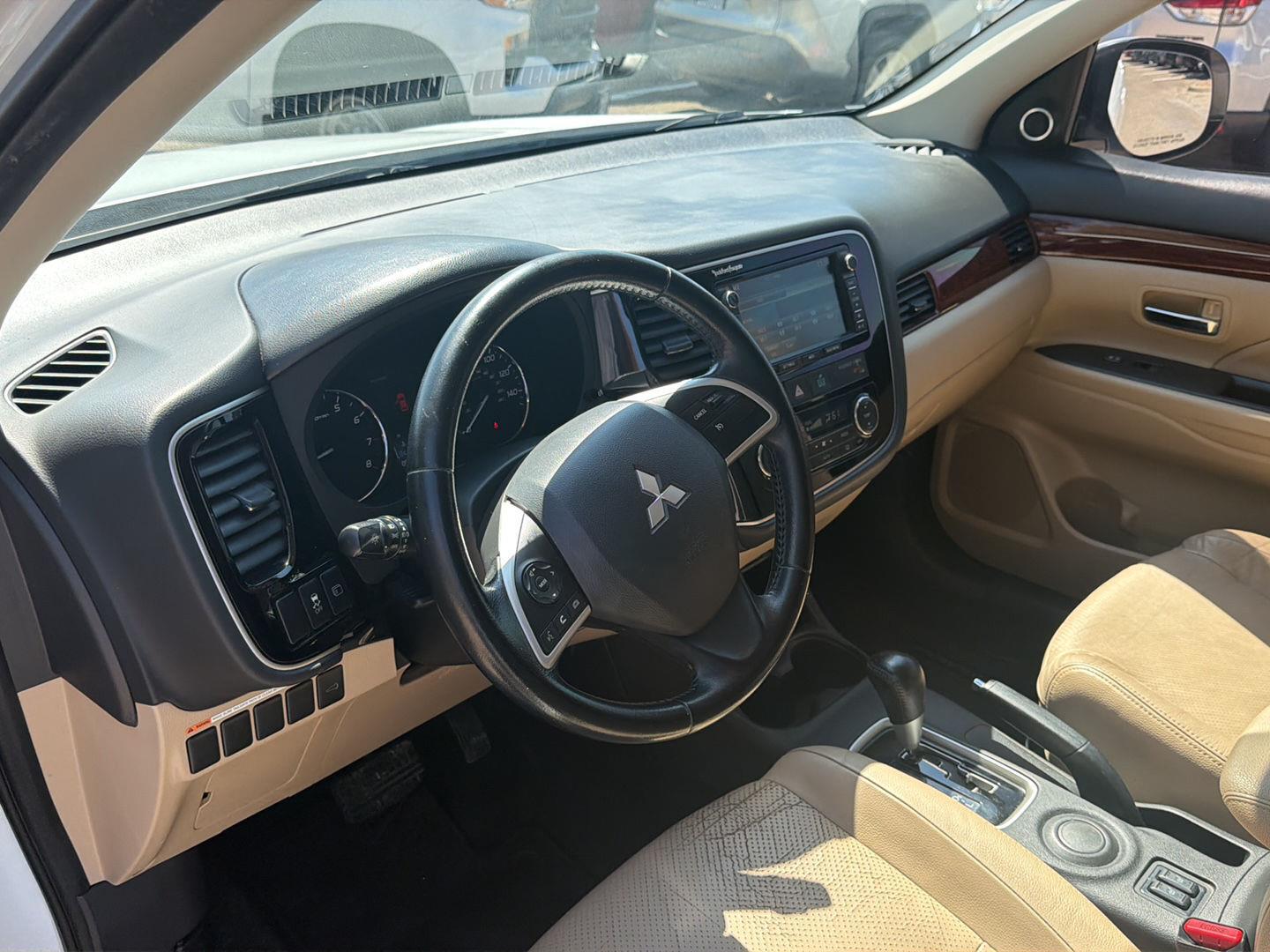 Used 2014 Mitsubishi Outlander SUV