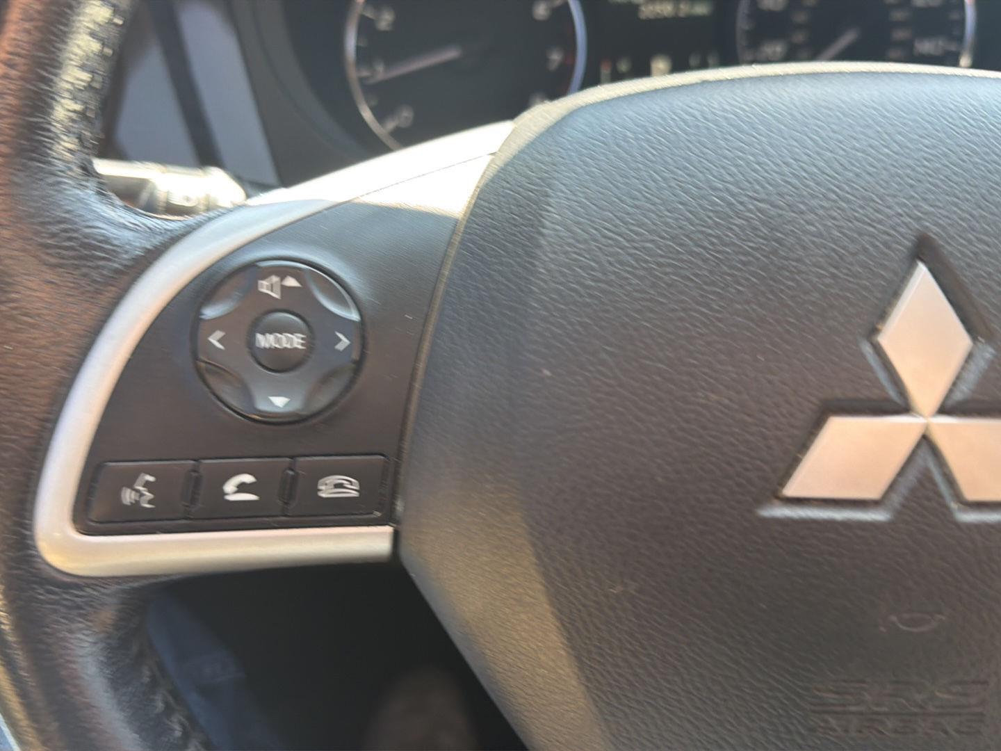 Used 2014 Mitsubishi Outlander SUV