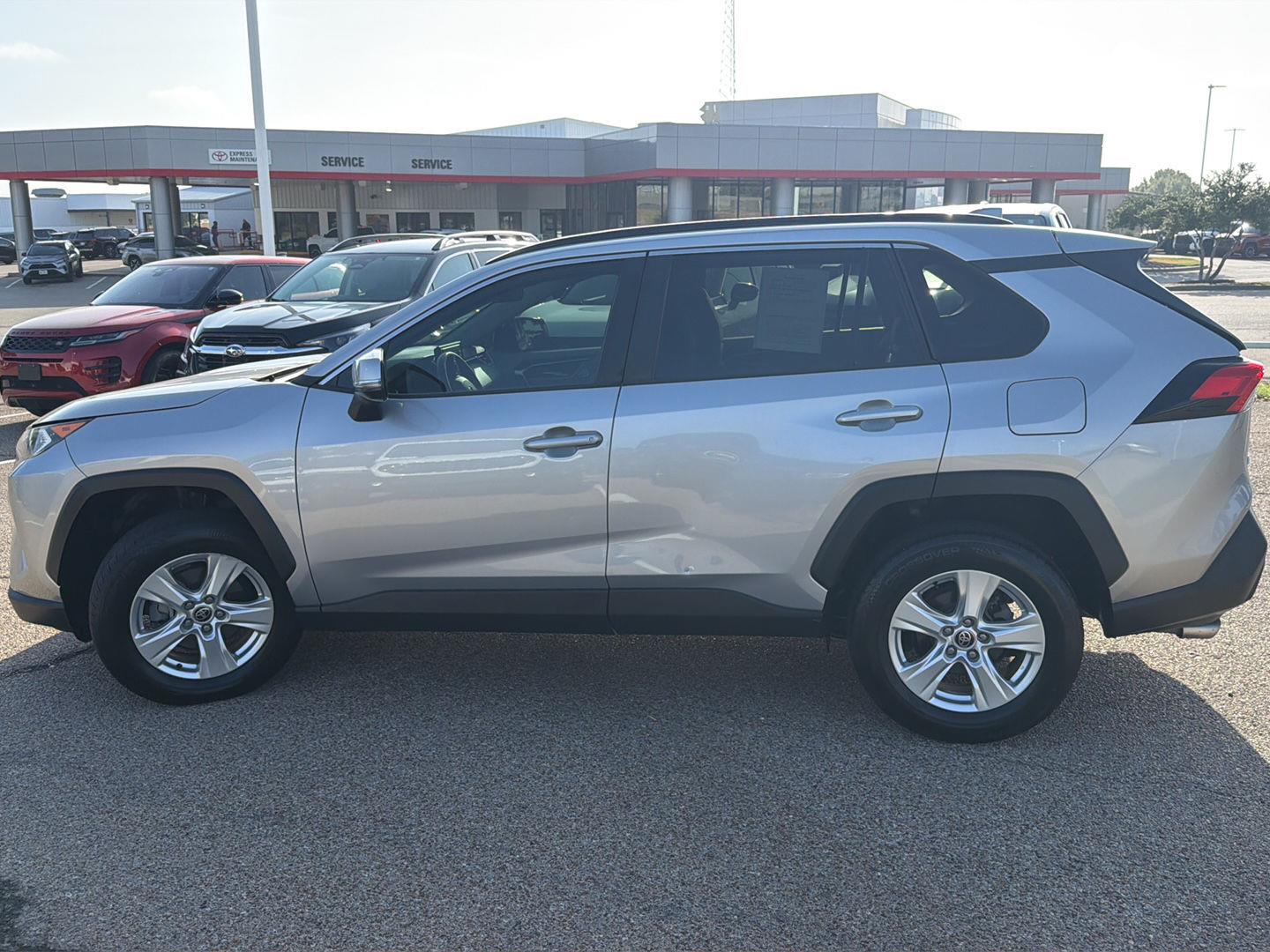 Used 2021 Toyota RAV4 SUV
