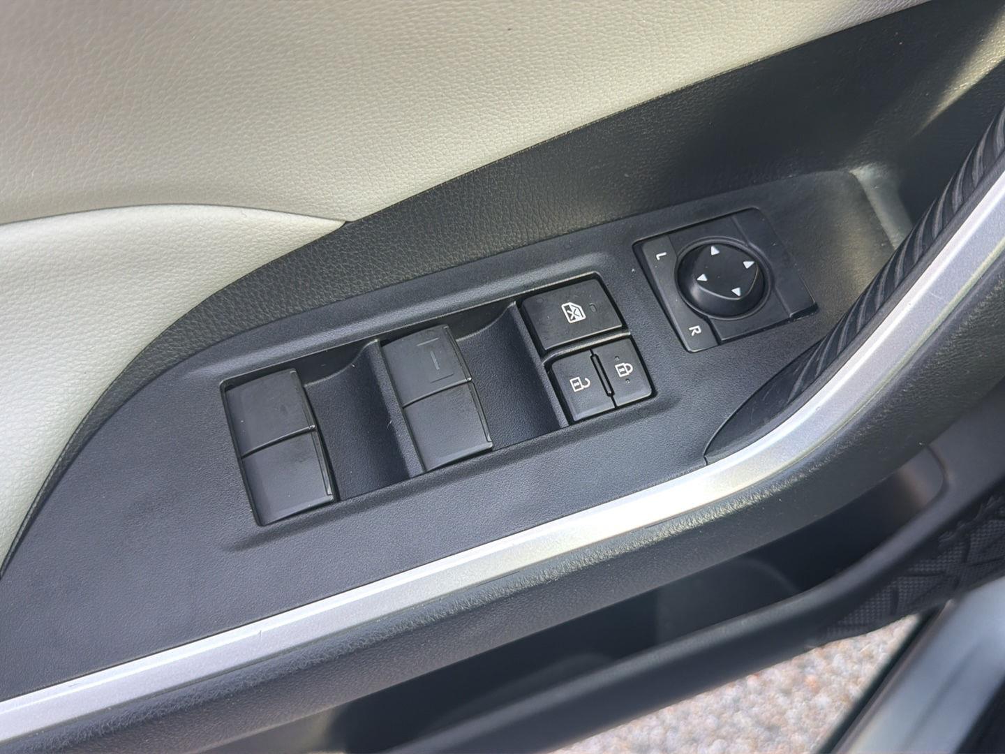 Used 2021 Toyota RAV4 SUV