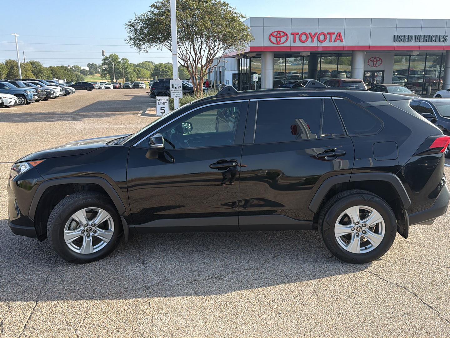 Used 2021 Toyota RAV4 SUV