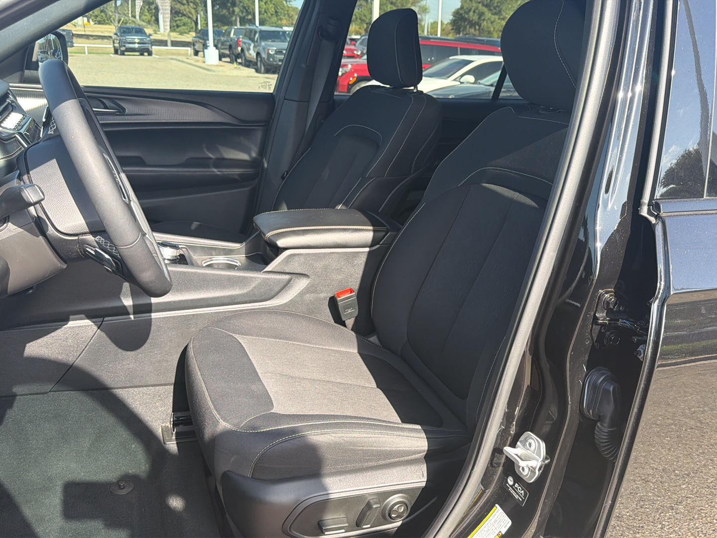 Used 2025 Jeep Grand Cherokee L SUV