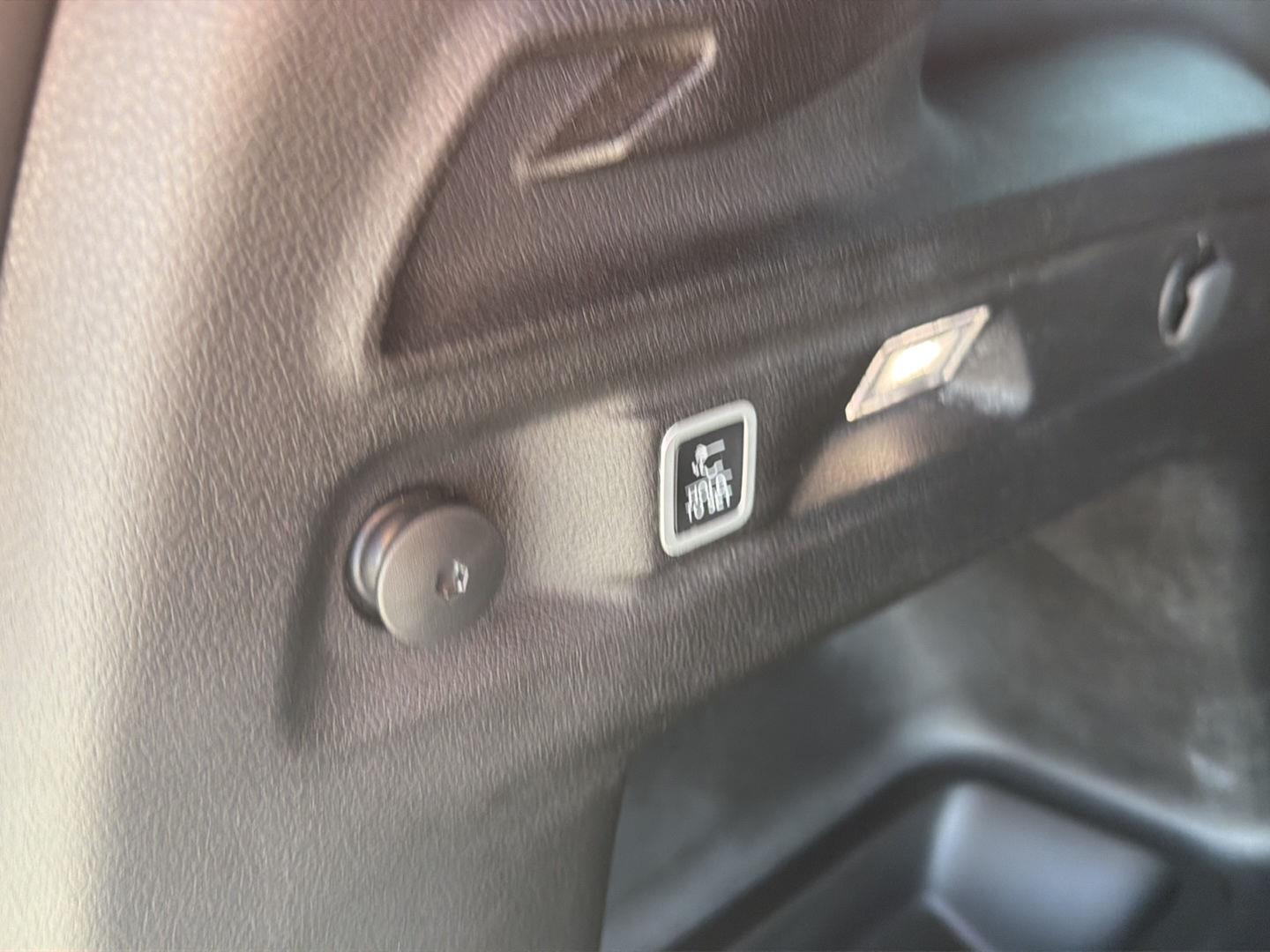Used 2025 Jeep Grand Cherokee L SUV