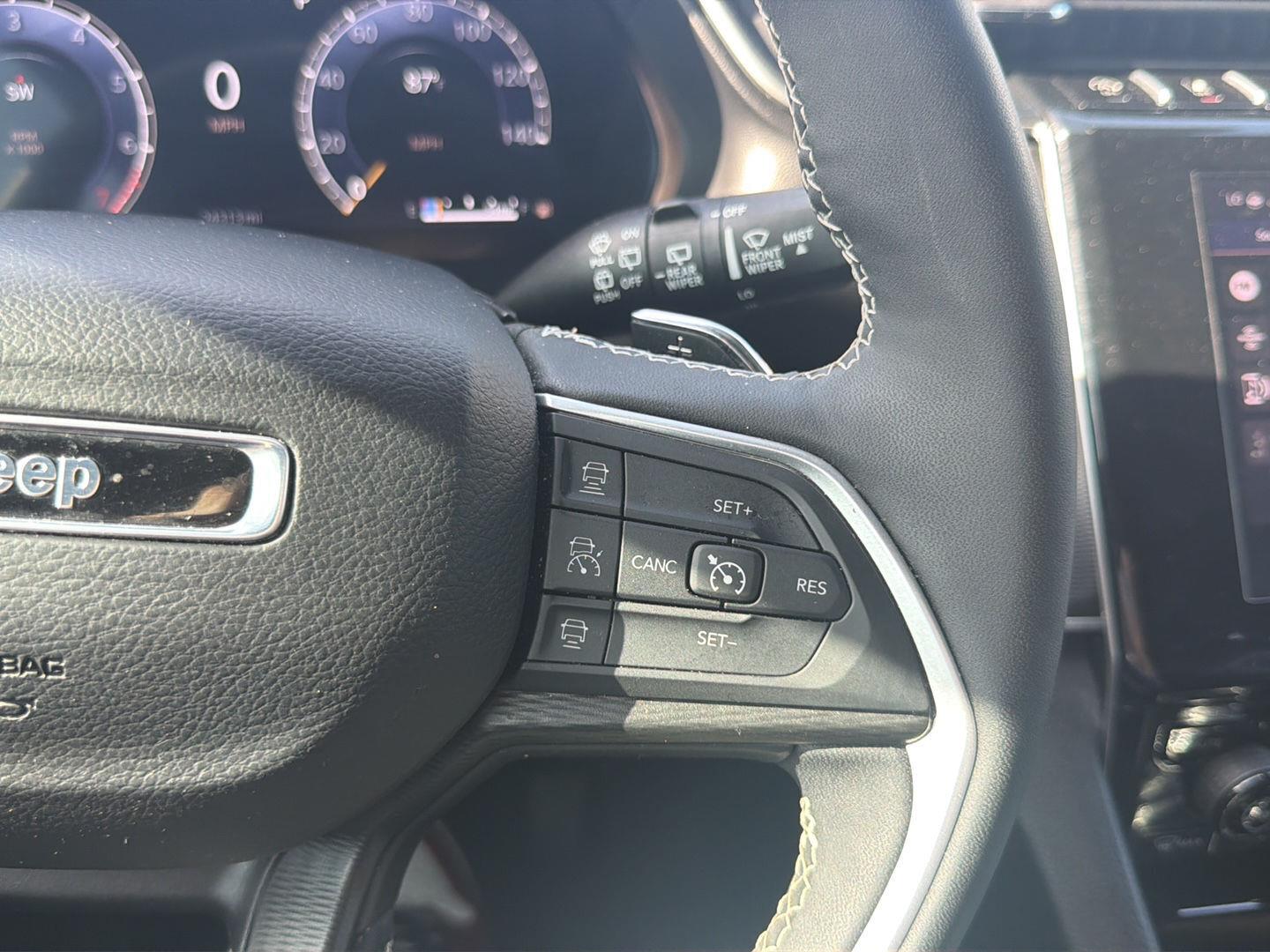 Used 2025 Jeep Grand Cherokee L SUV