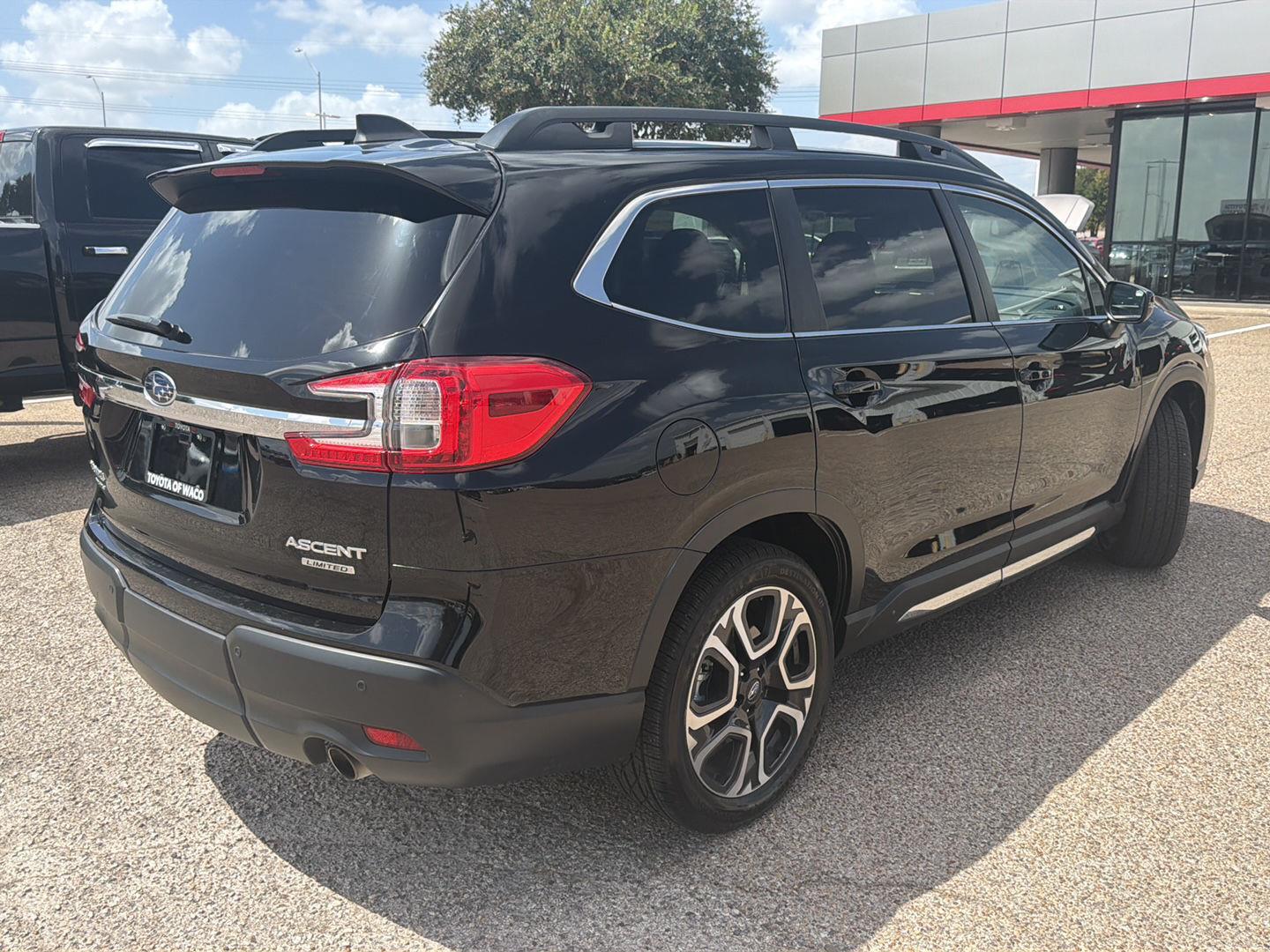 Used 2023 Subaru Ascent SUV