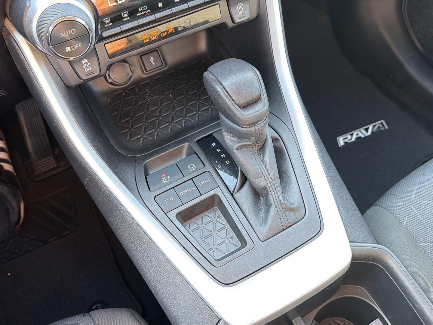 Used 2022 Toyota RAV4 SUV