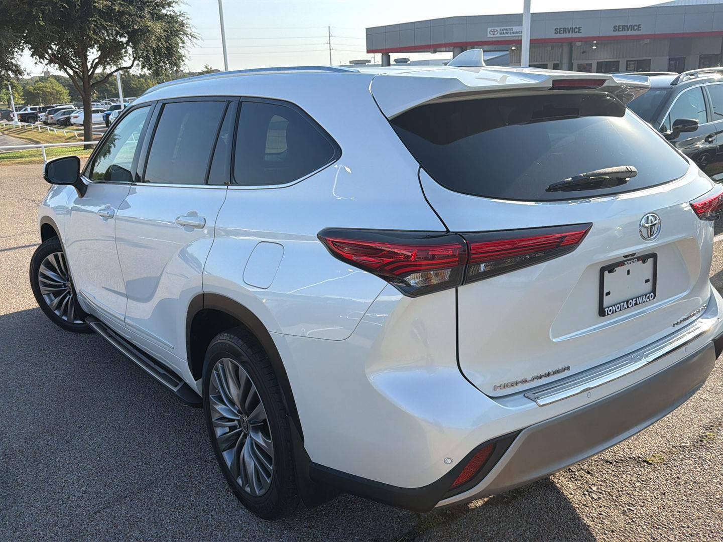 Used 2020 Toyota Highlander SUV