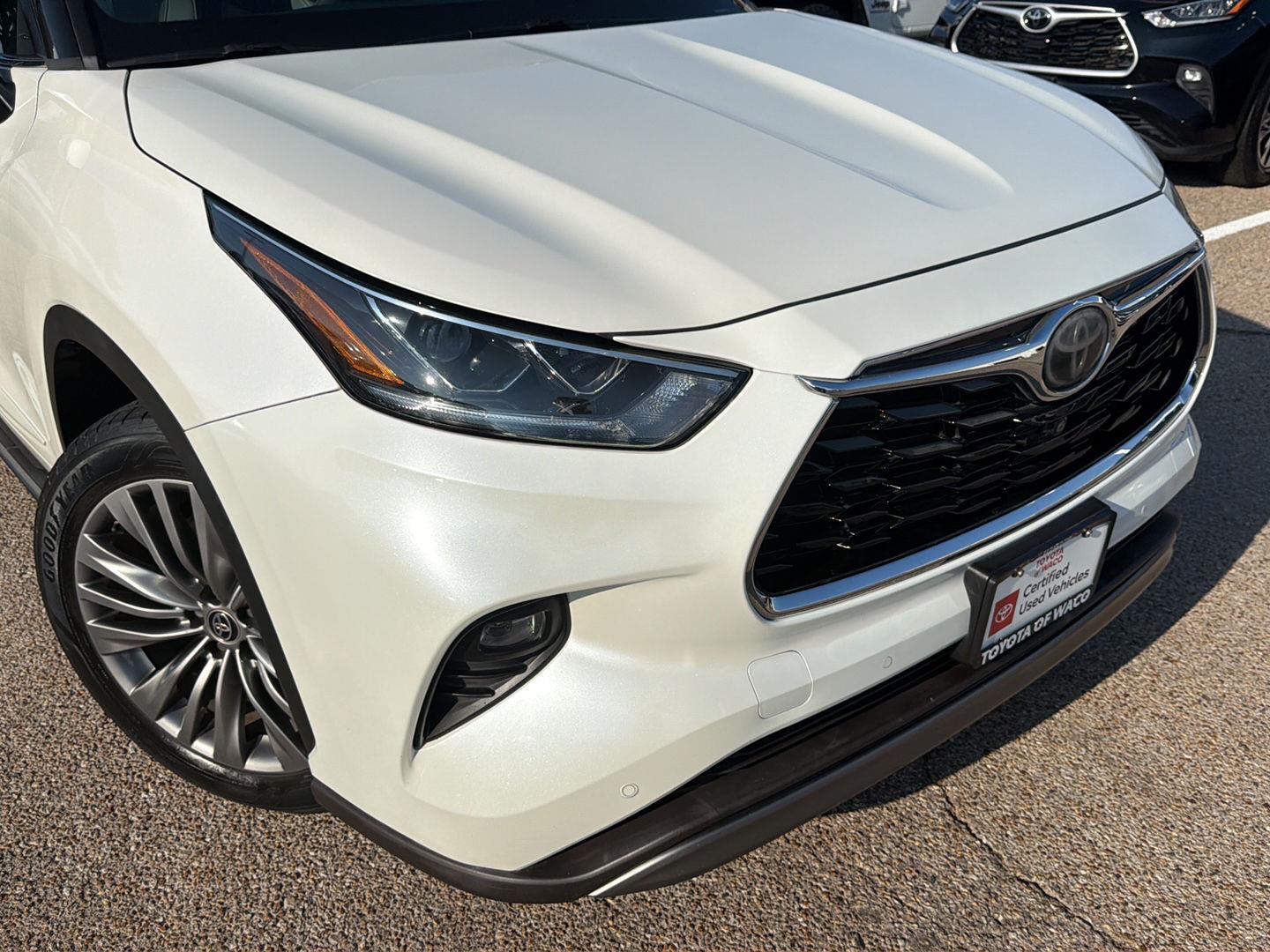 Used 2020 Toyota Highlander SUV