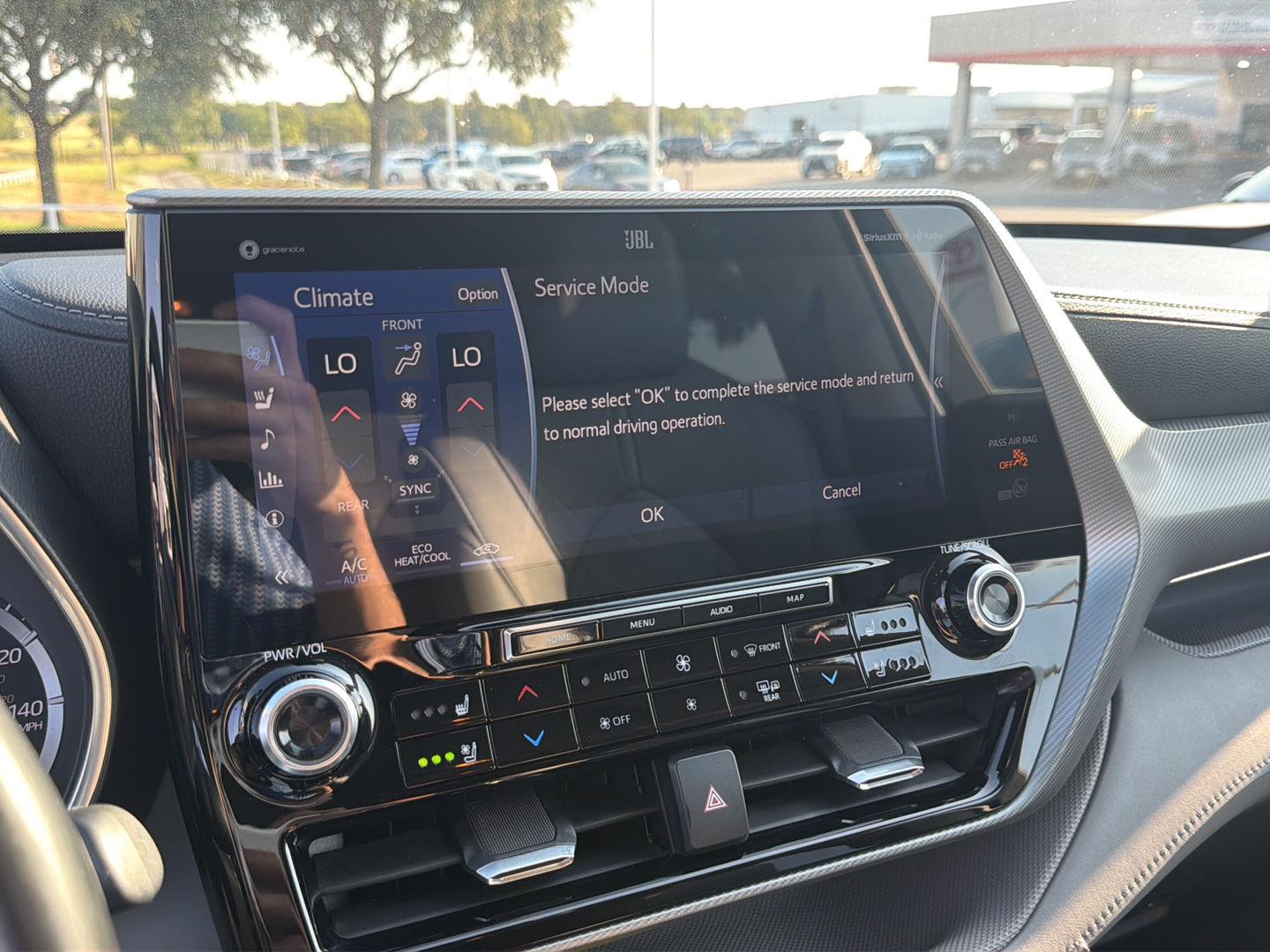 Used 2020 Toyota Highlander SUV