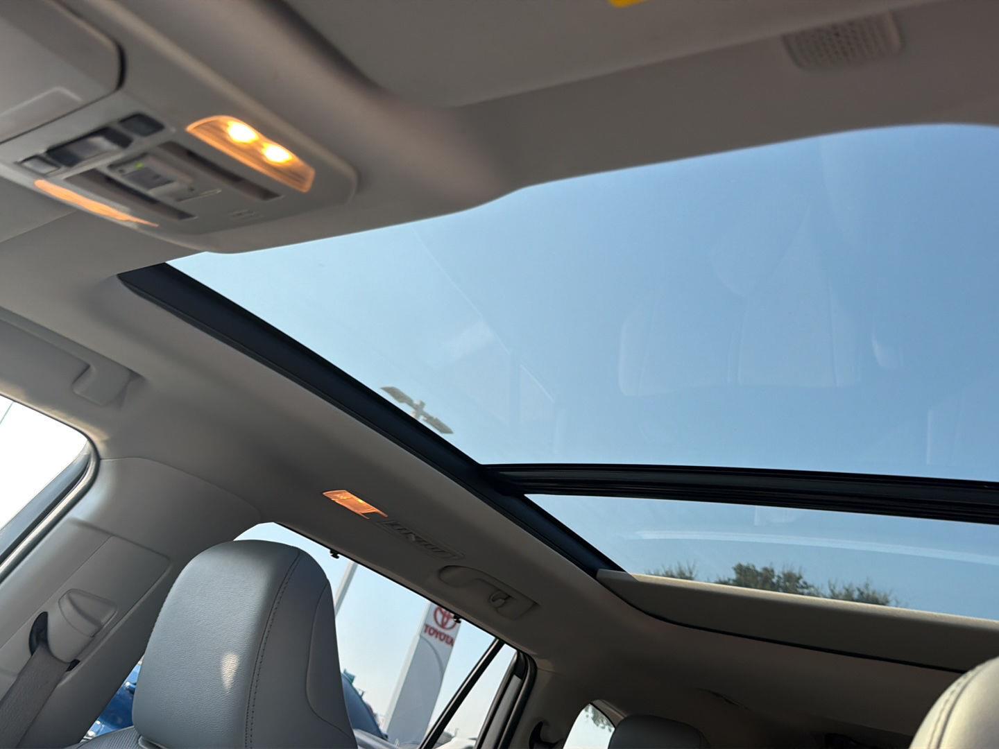 Used 2020 Toyota Highlander SUV