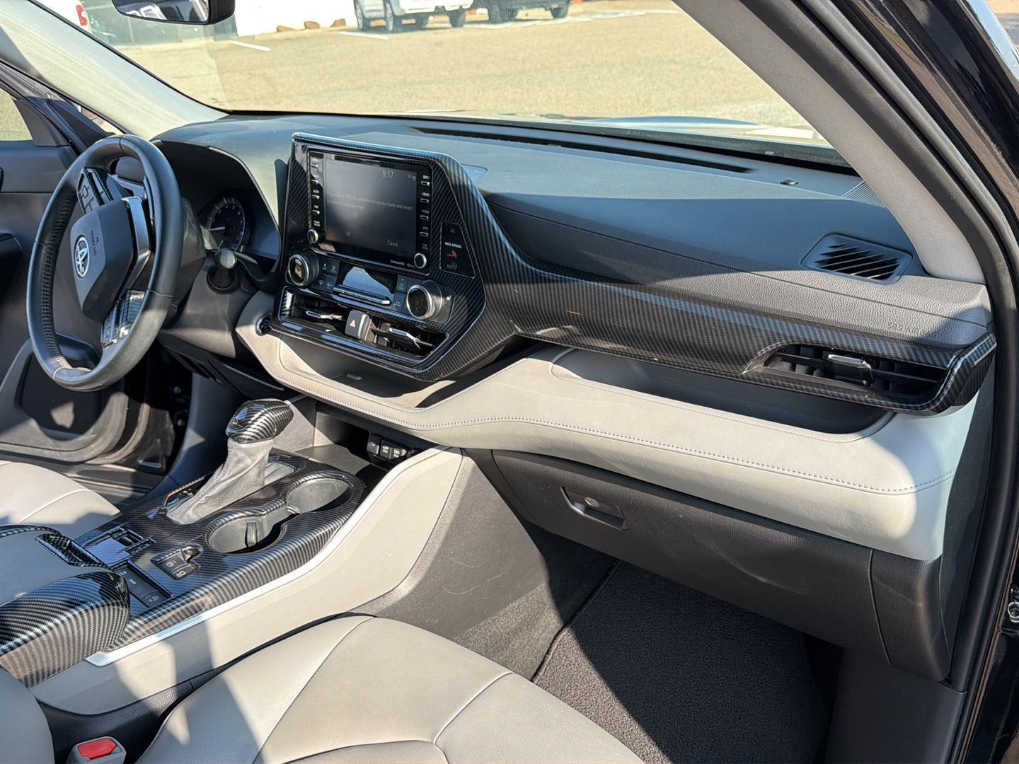 Used 2021 Toyota Highlander SUV