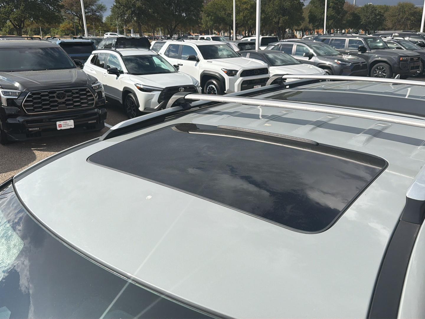 Used 2024 Kia Carnival Van