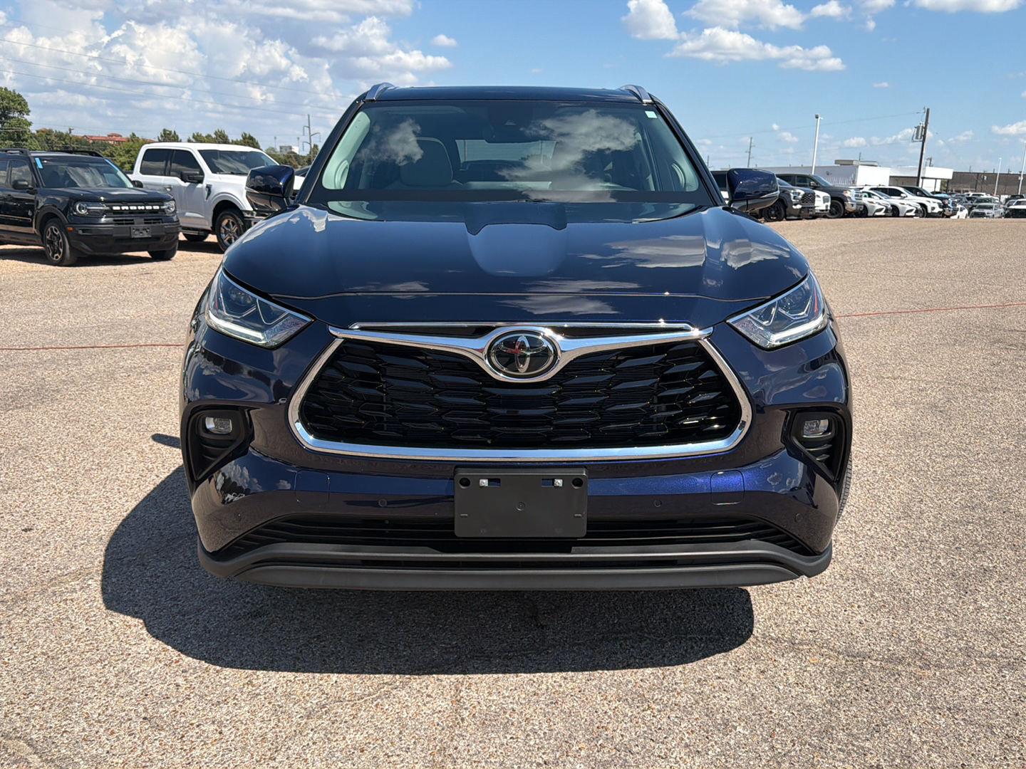 Used 2026 Toyota Highlander SUV