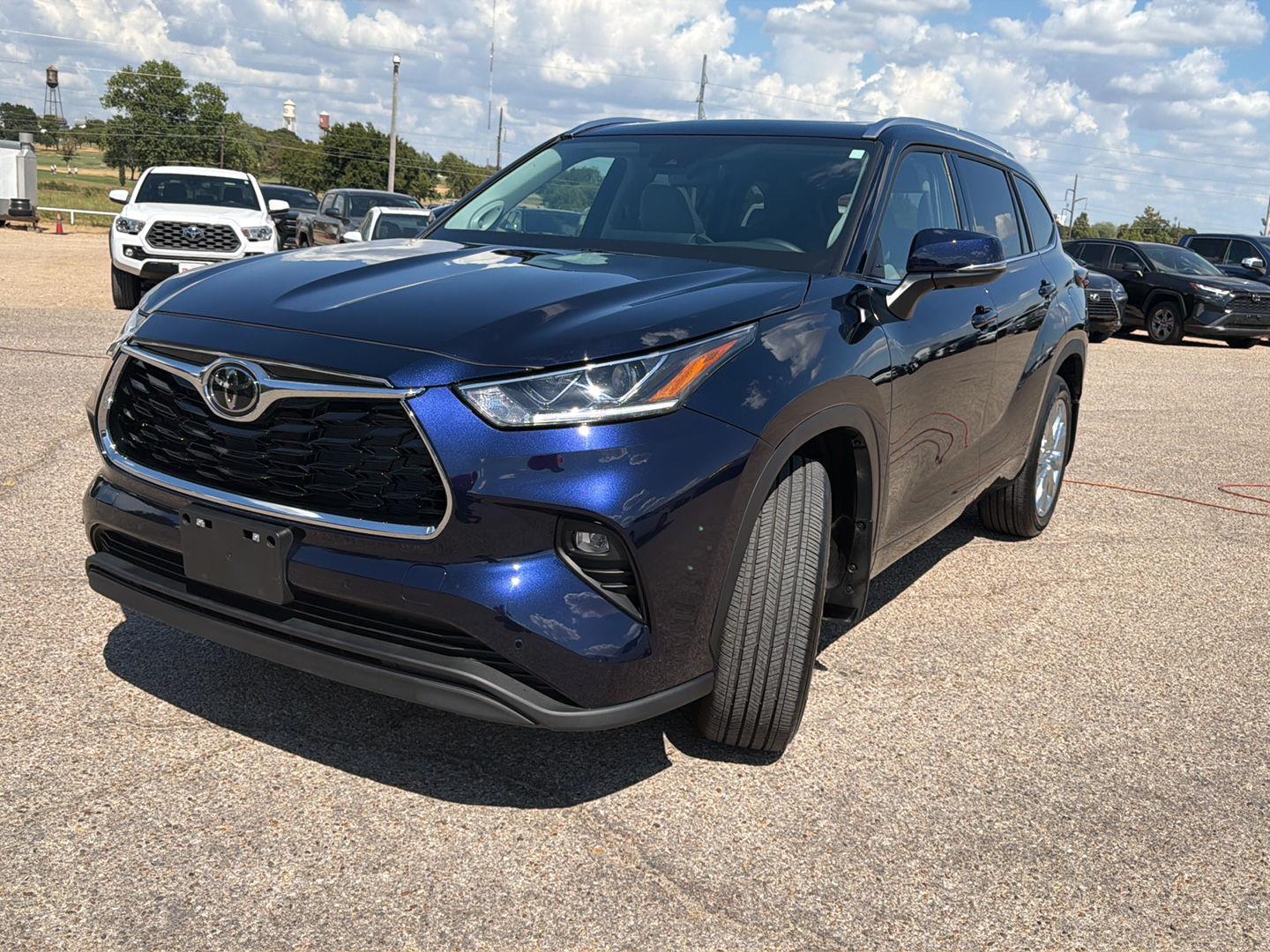 Used 2026 Toyota Highlander SUV