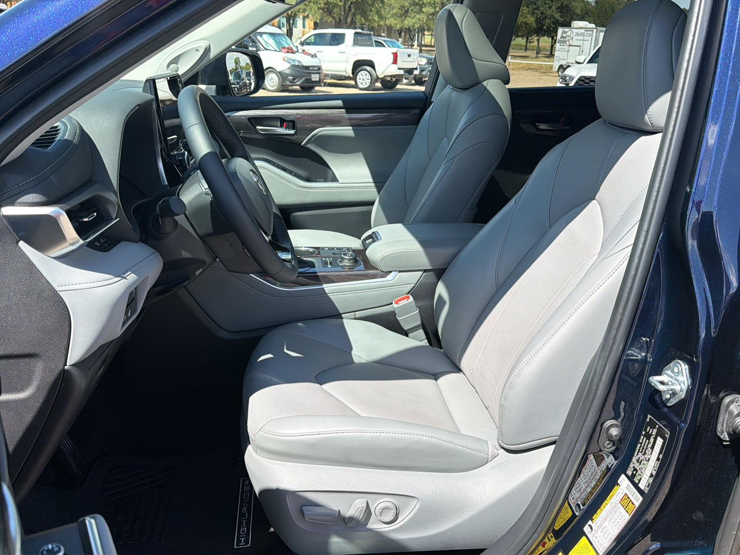 Used 2026 Toyota Highlander SUV