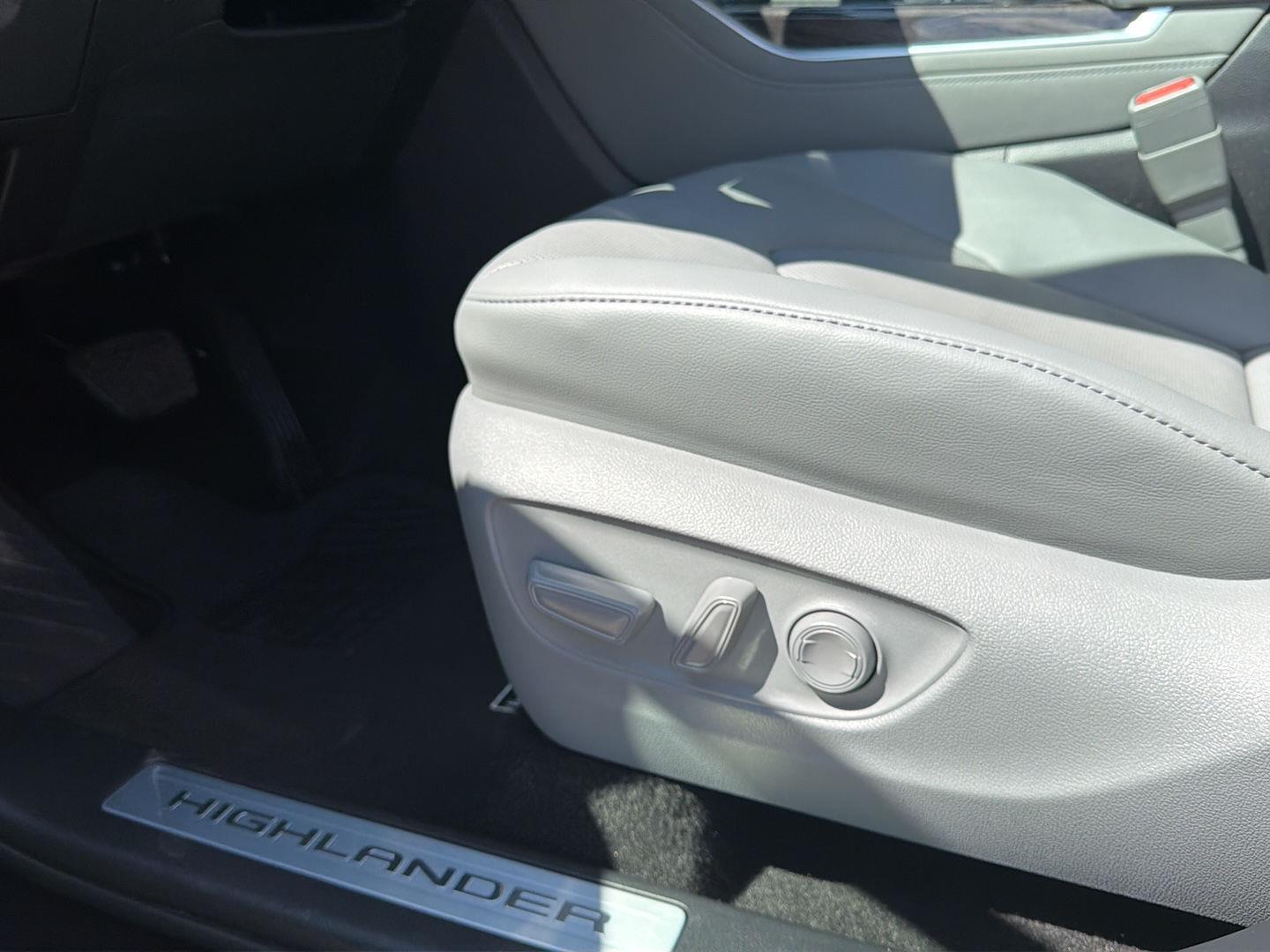 Used 2026 Toyota Highlander SUV