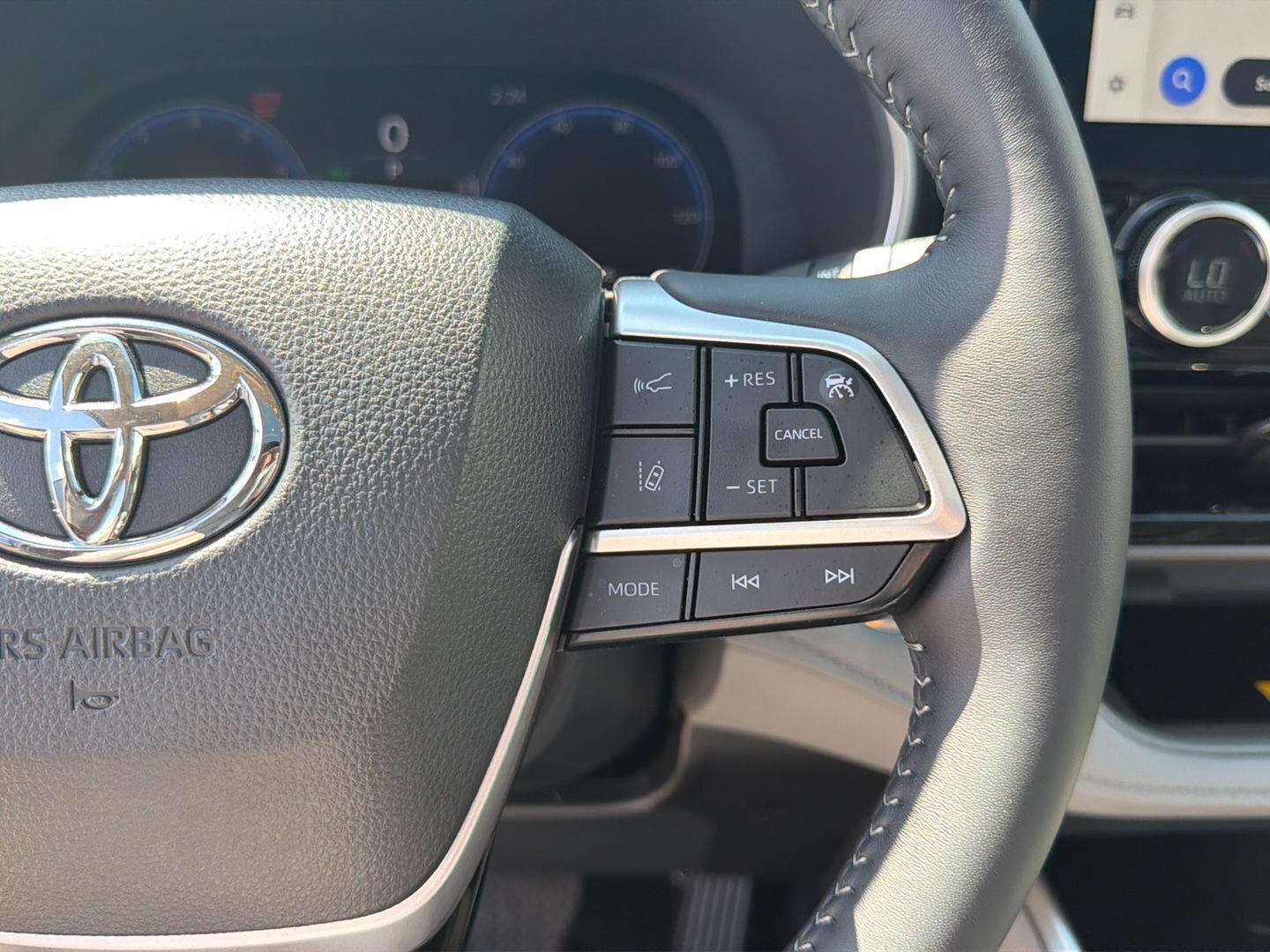 Used 2026 Toyota Highlander SUV