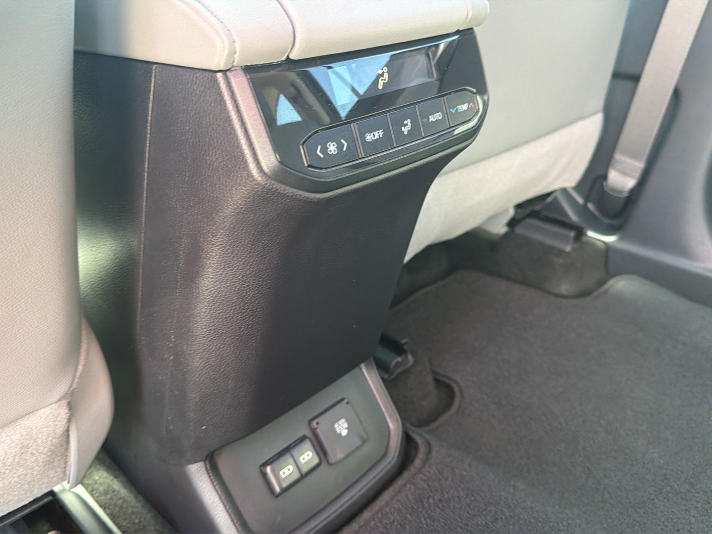 Used 2026 Toyota Highlander SUV