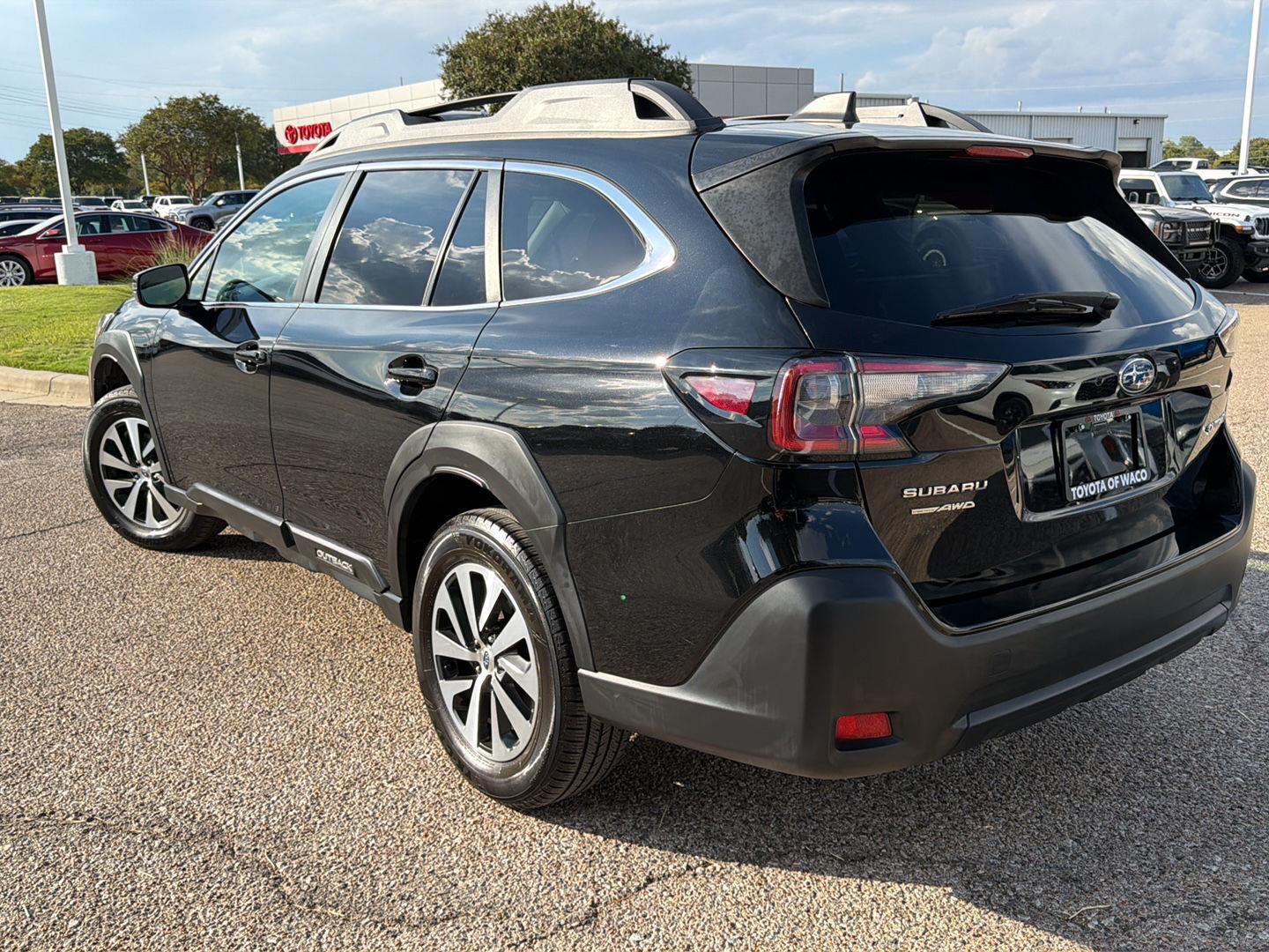 Used 2023 Subaru Outback SUV