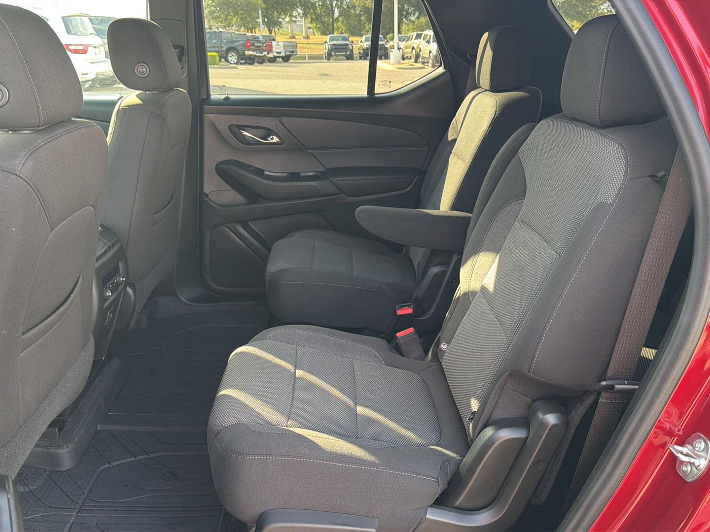 Used 2023 Chevrolet Traverse SUV