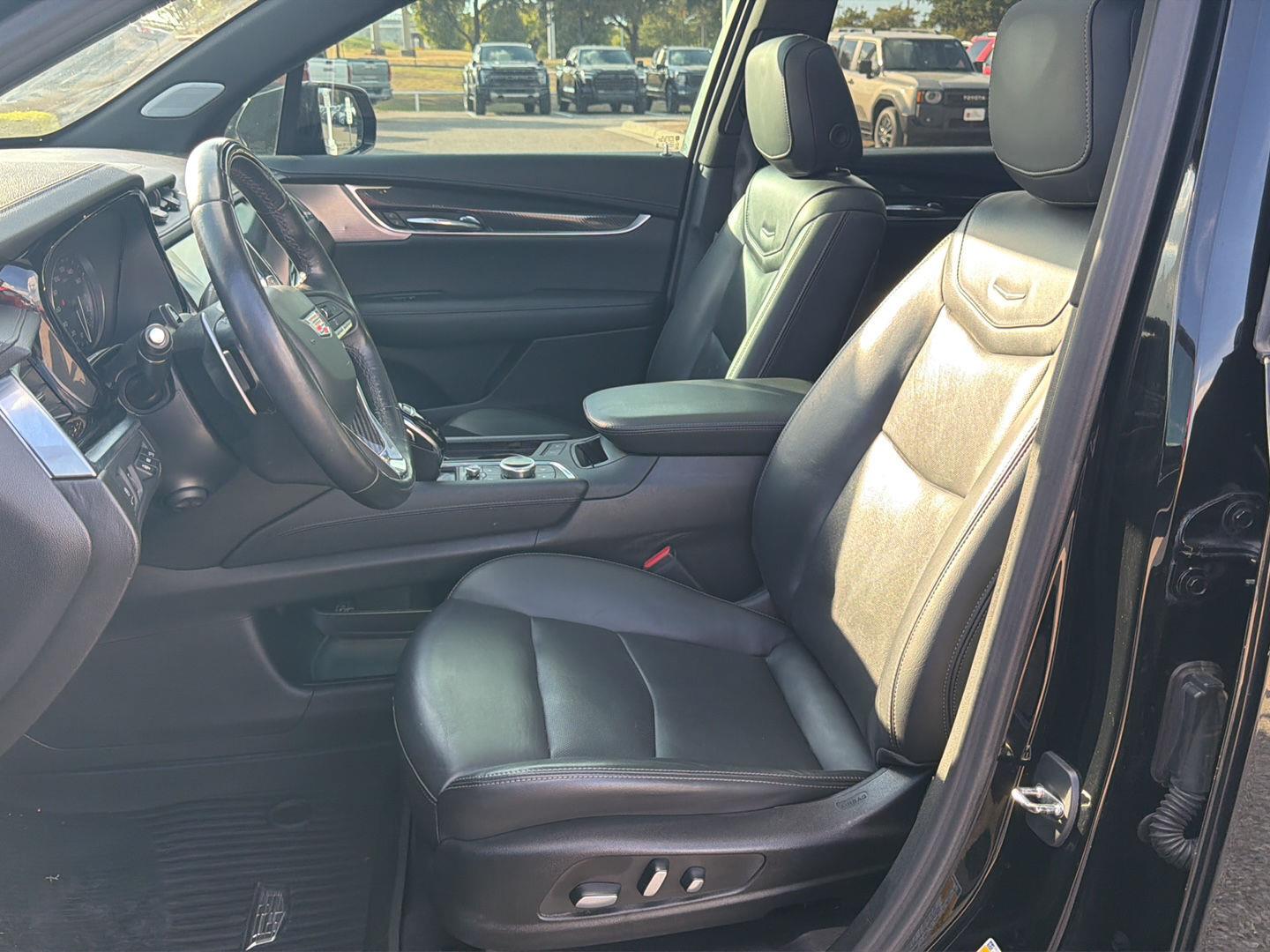 Used 2022 Cadillac XT6 SUV
