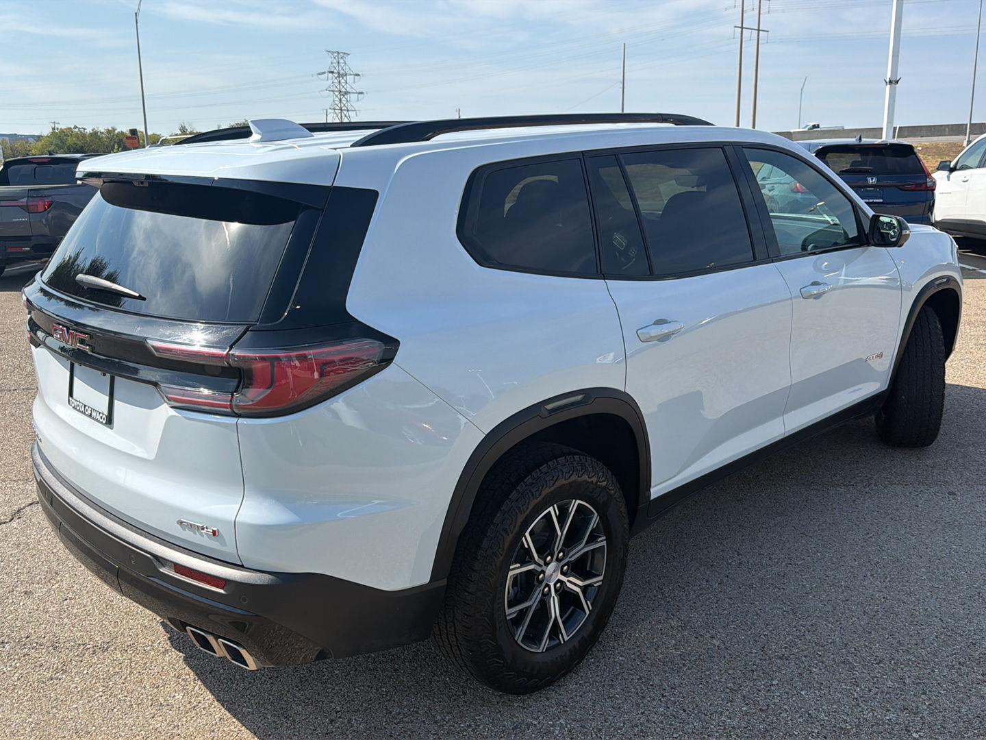 Used 2026 GMC Acadia Sedan