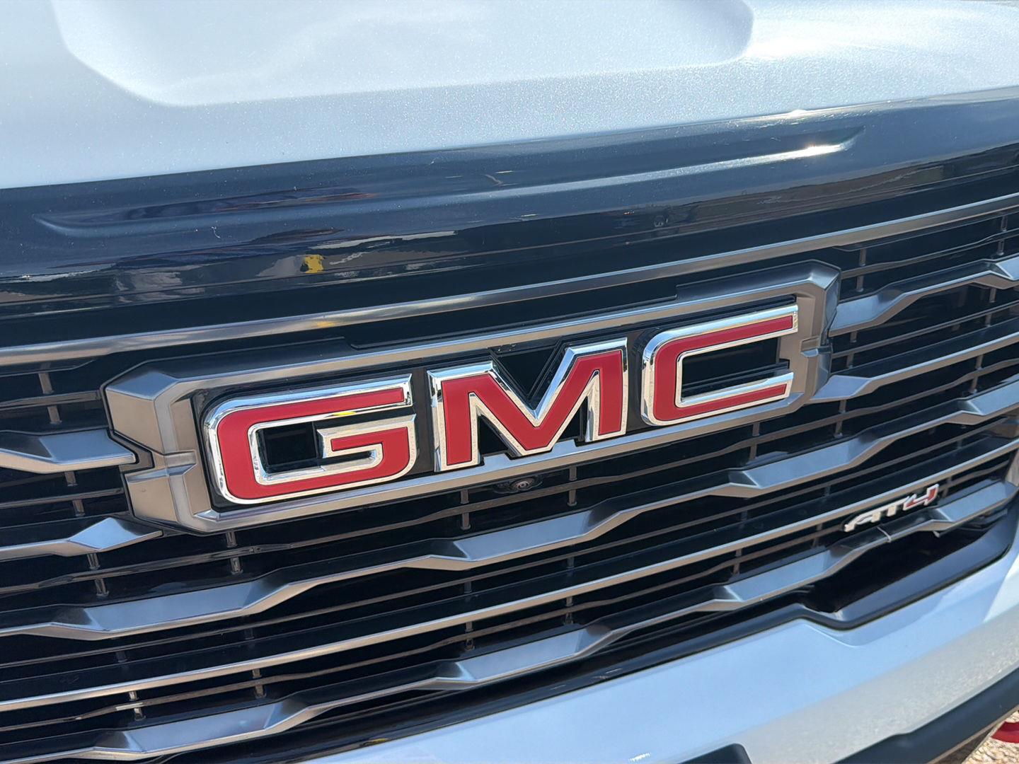 Used 2026 GMC Acadia Sedan