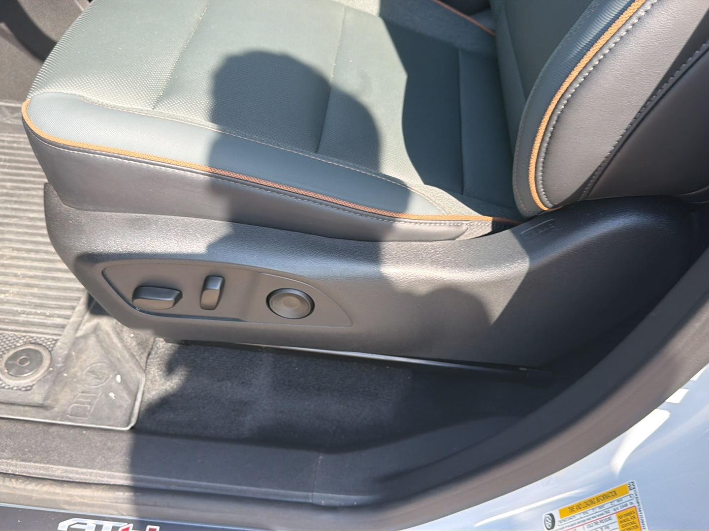 Used 2026 GMC Acadia Sedan