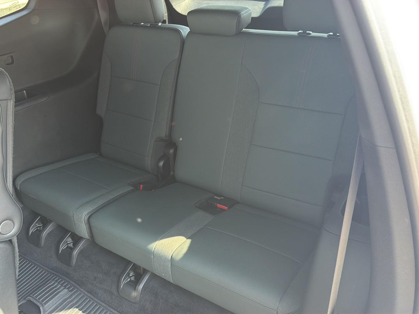 Used 2026 GMC Acadia Sedan
