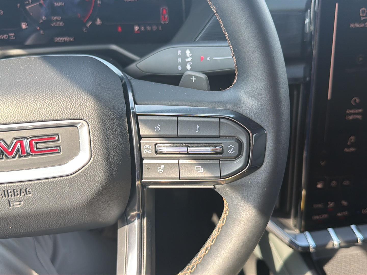 Used 2026 GMC Acadia Sedan
