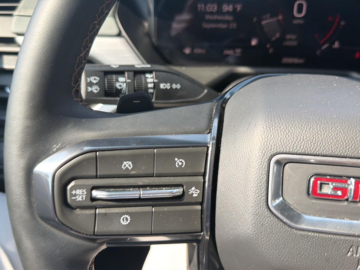 Used 2026 GMC Acadia Sedan