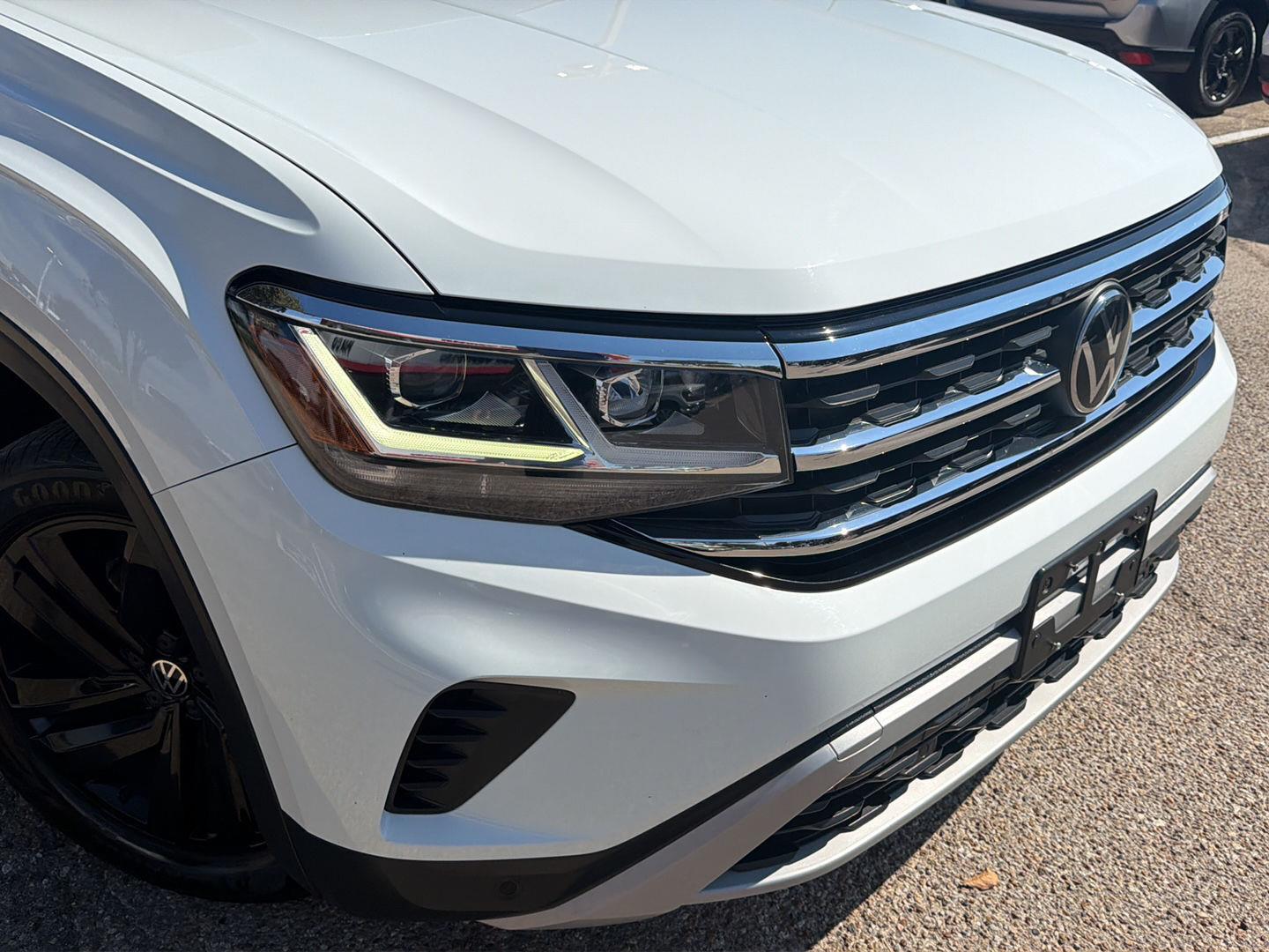 Used 2023 Volkswagen Atlas Cross Sport SUV