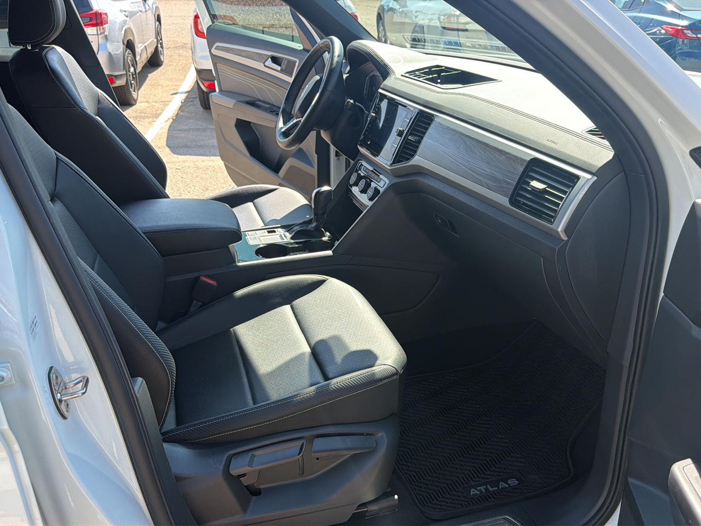 Used 2023 Volkswagen Atlas Cross Sport SUV