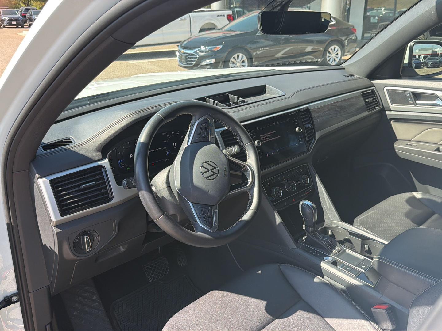 Used 2023 Volkswagen Atlas Cross Sport SUV