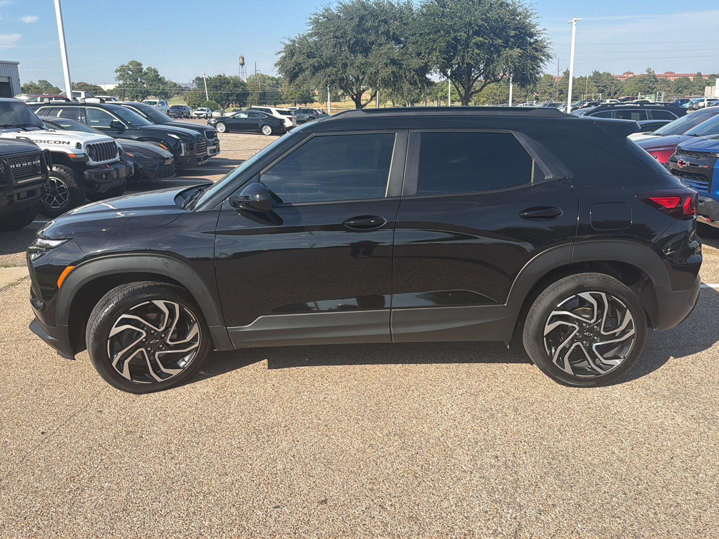 Used 2025 Chevrolet Trailblazer SUV