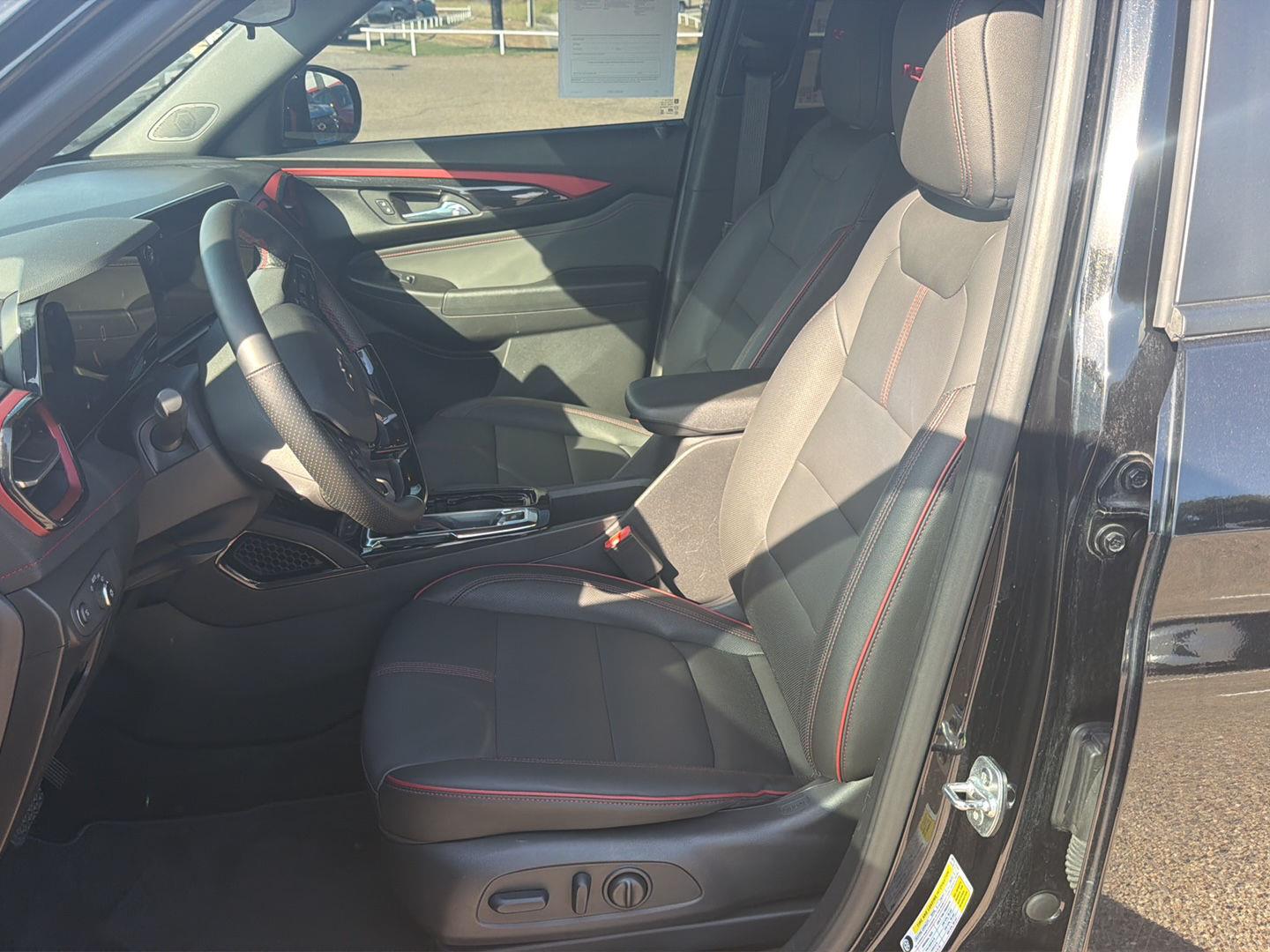 Used 2025 Chevrolet Trailblazer SUV