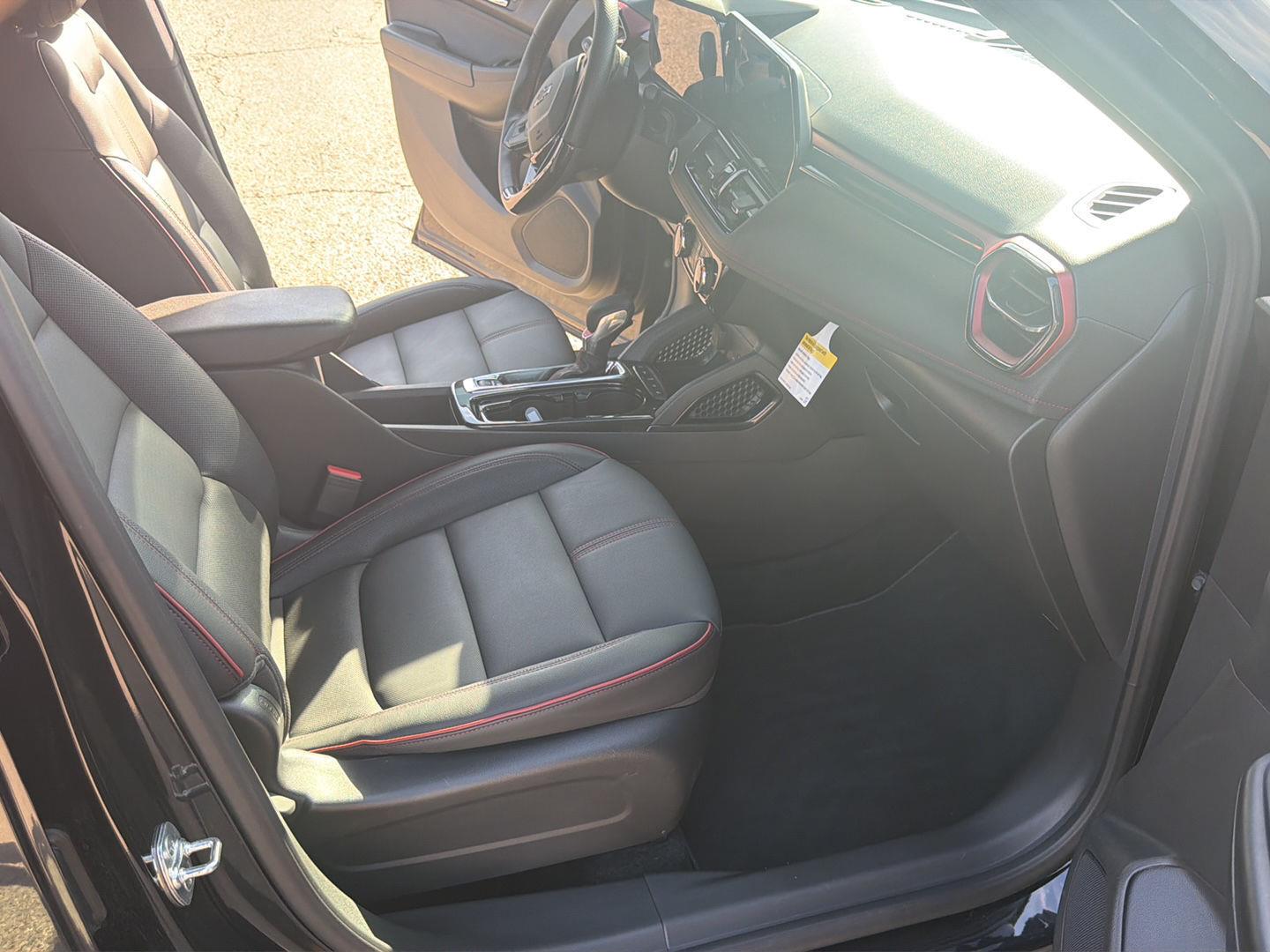 Used 2025 Chevrolet Trailblazer SUV