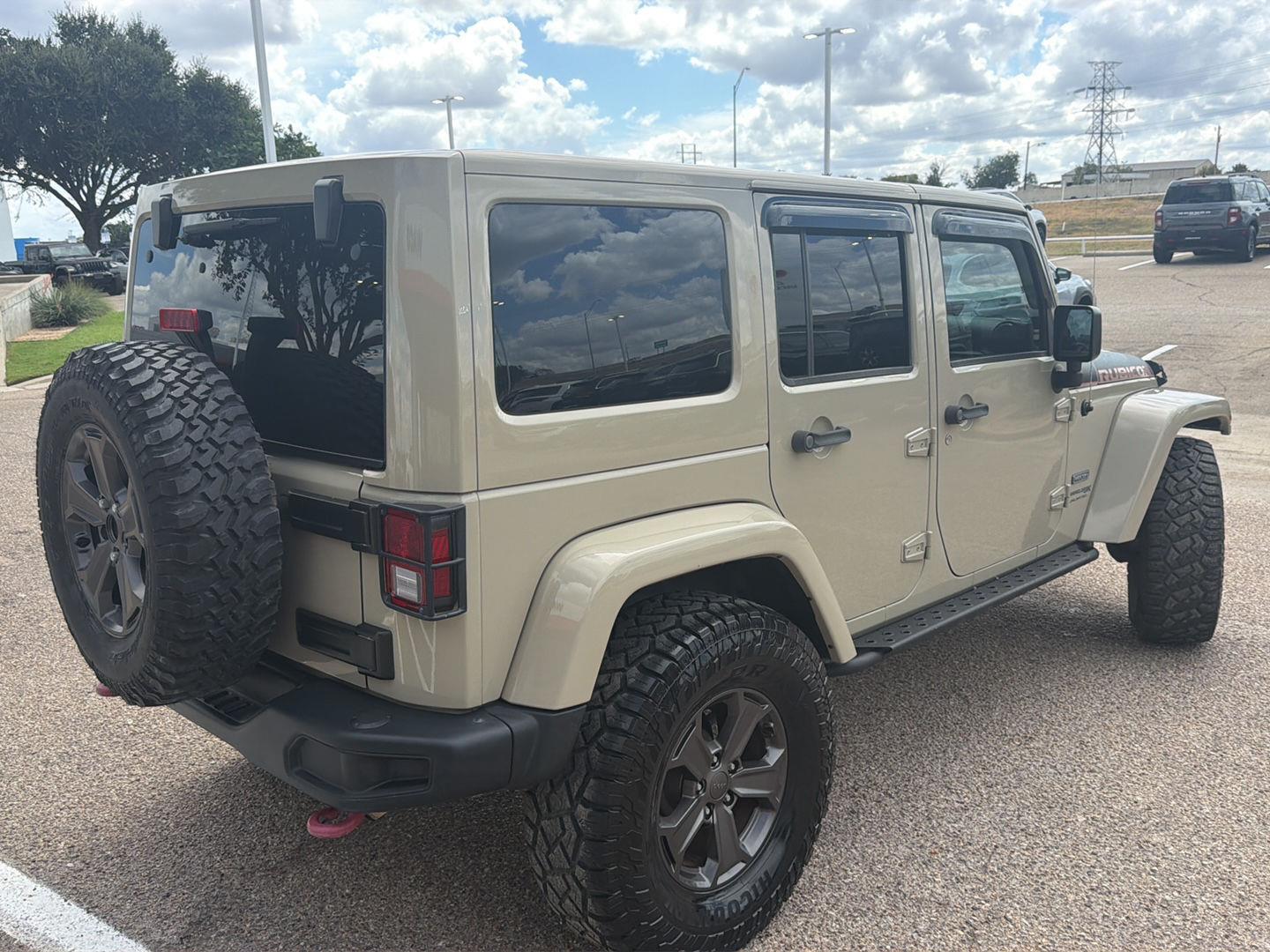 Used 2018 Jeep Wrangler JK Unlimited SUV