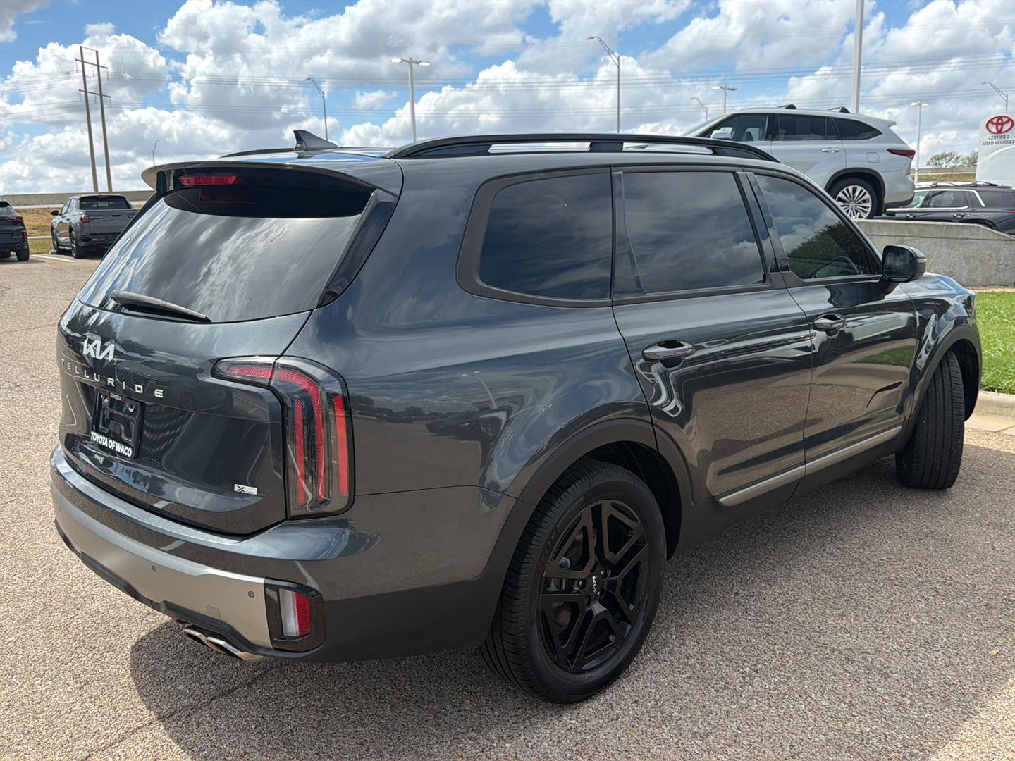 Used 2023 Kia Telluride Sedan