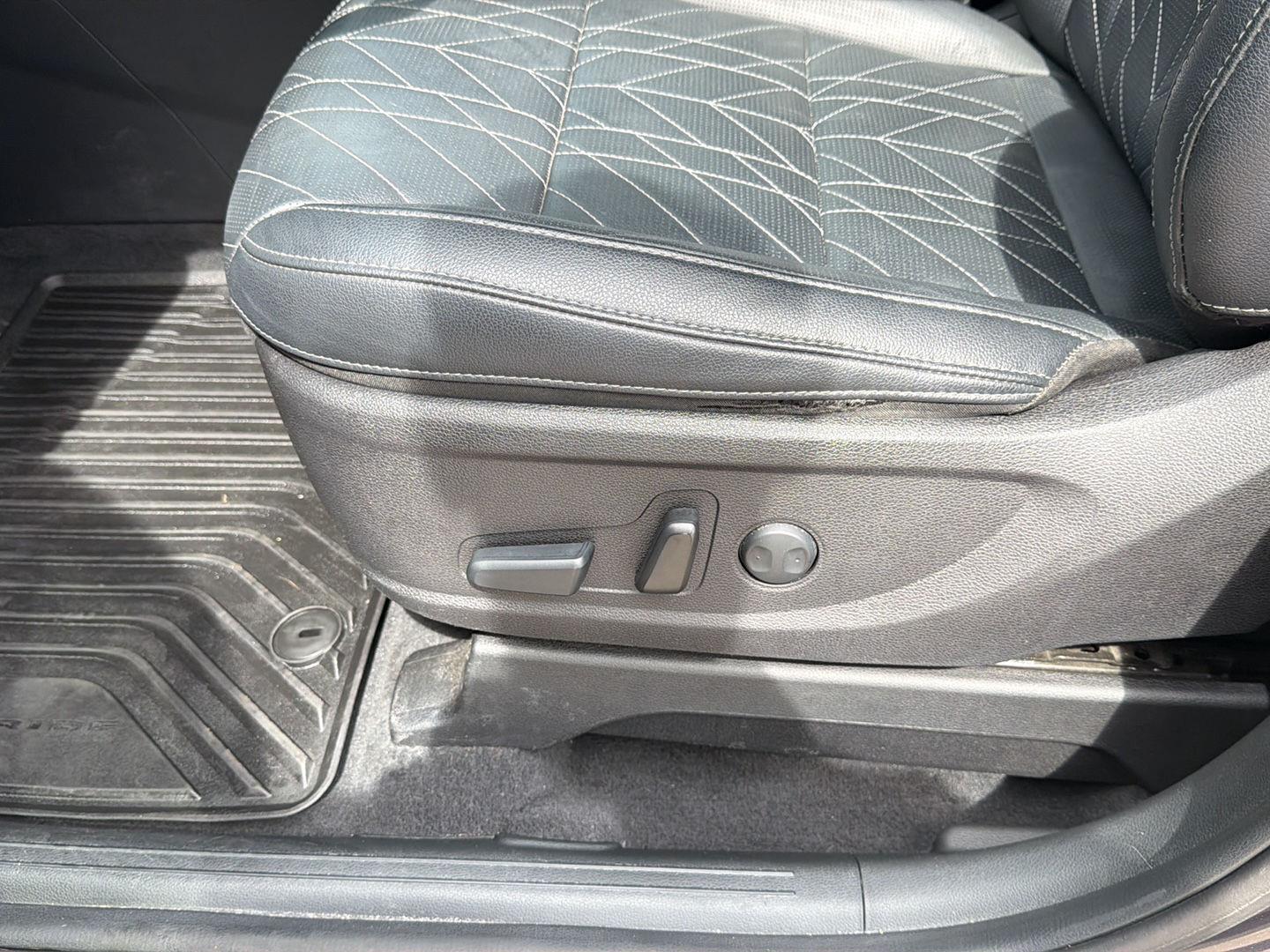 Used 2023 Kia Telluride Sedan