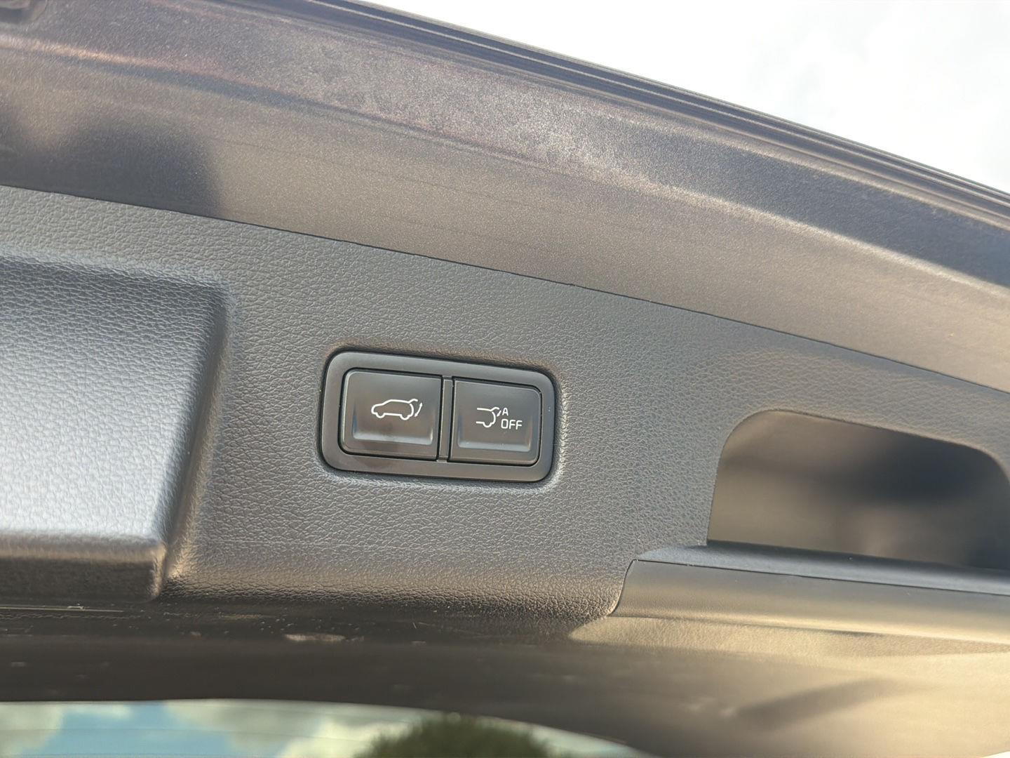 Used 2023 Kia Telluride Sedan