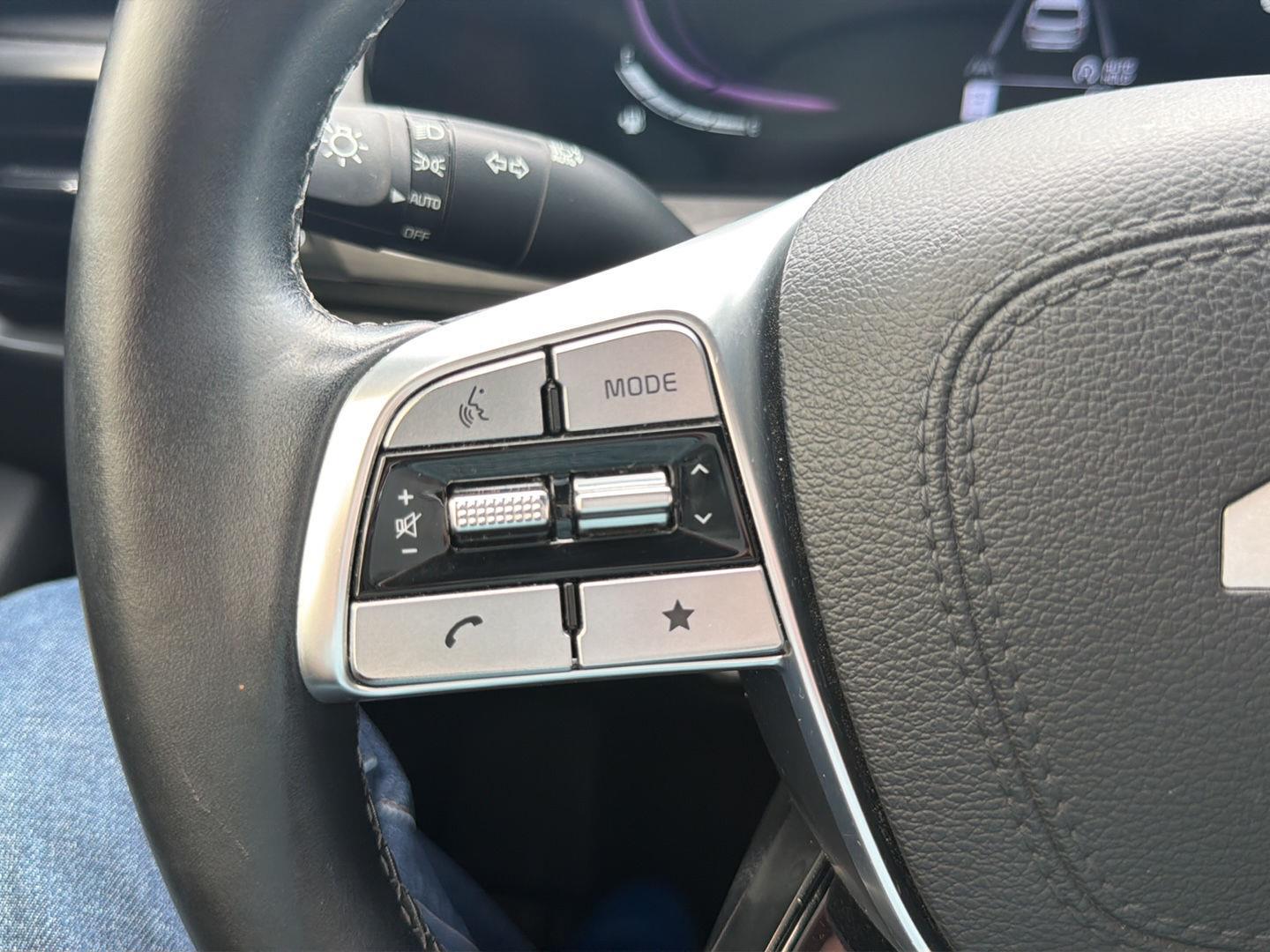 Used 2023 Kia Telluride Sedan